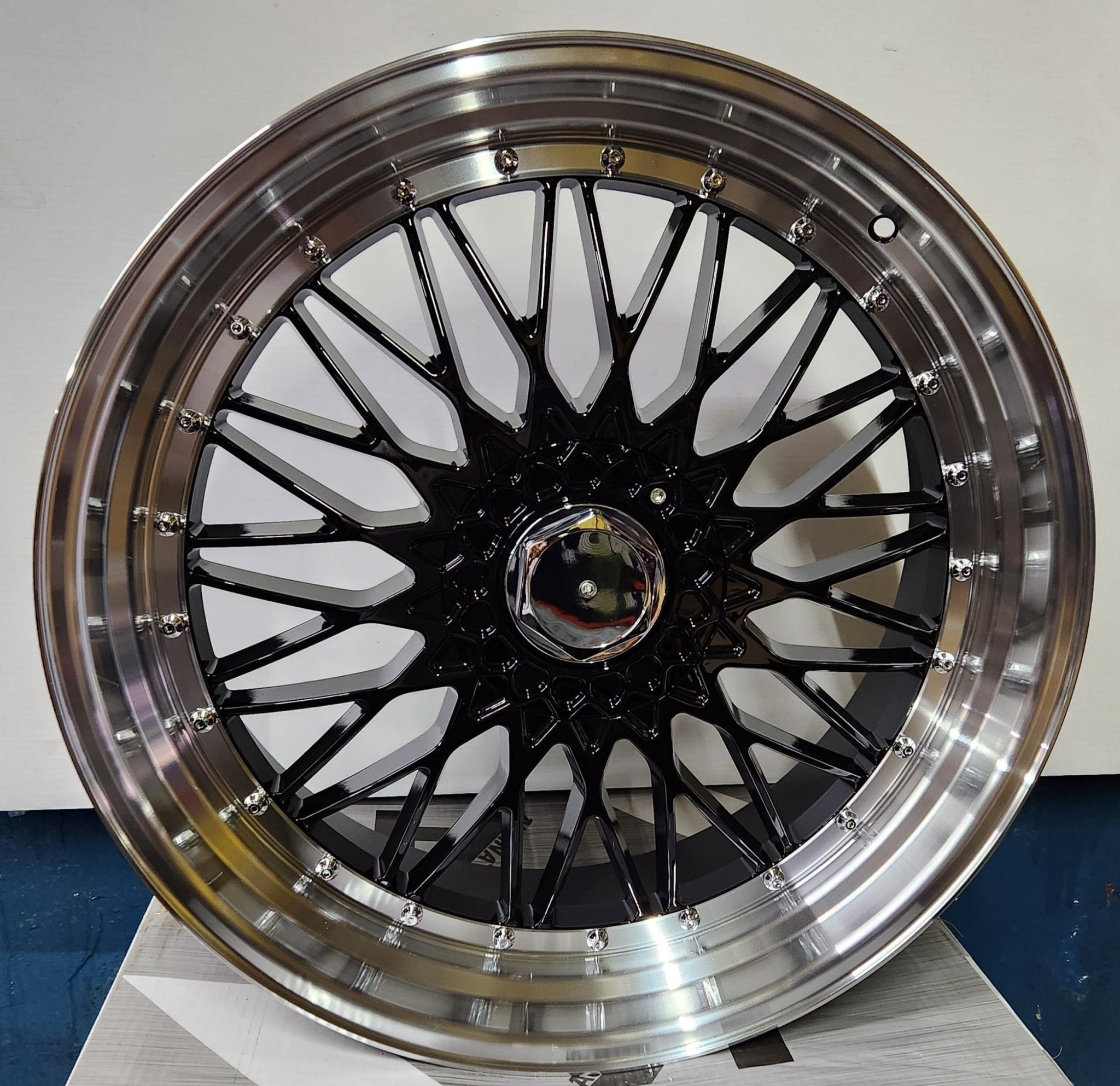 AY679 WHEELS 18x8.5 5X112 - 5X120 BGBML/CHOME RIVETS - Gun Hill Tire House (WTW - WHOLESALE TIRES & WHEELS)