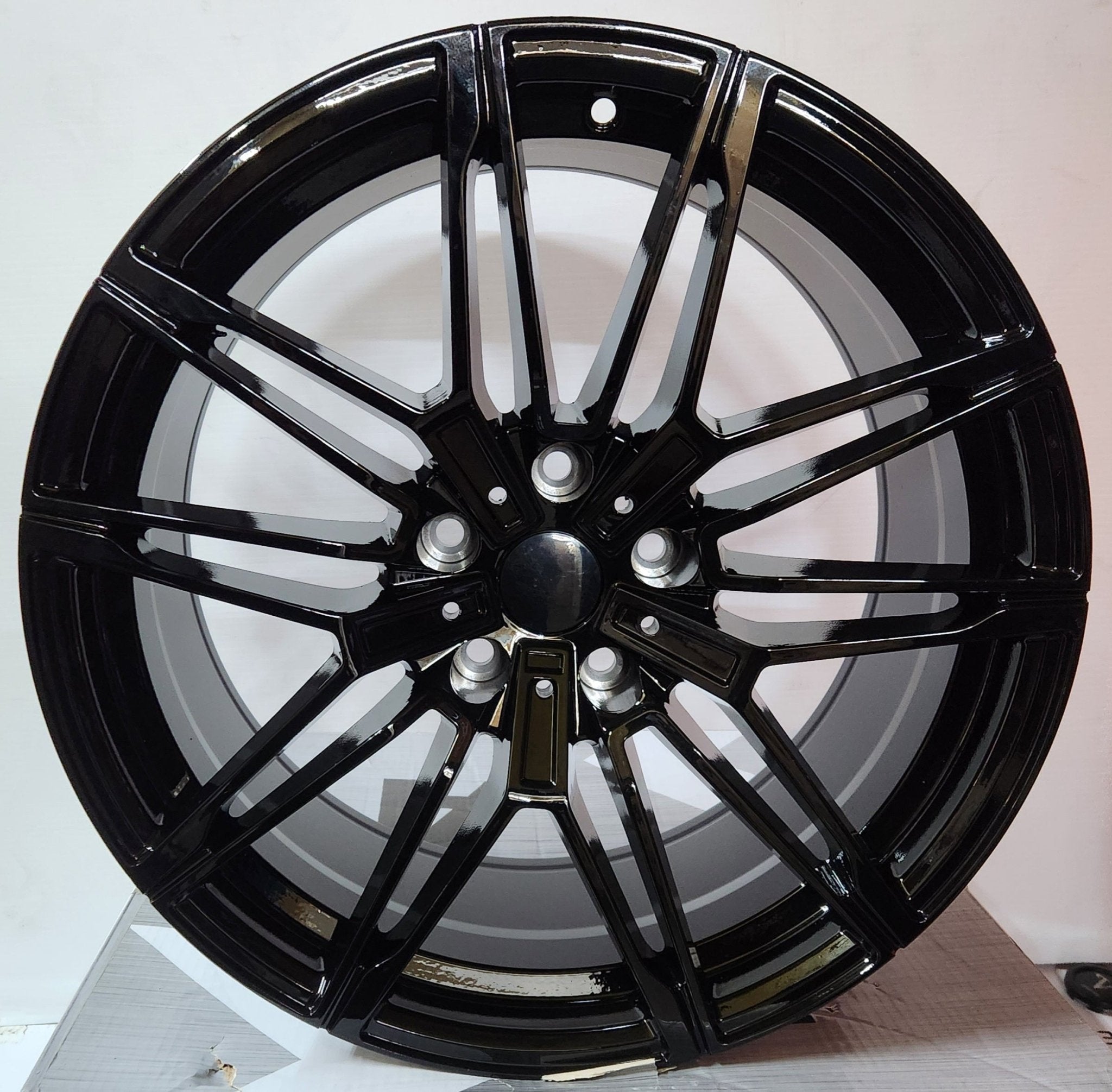 GWG 279 18x8 5x120 GLOSS BLACK - Gun Hill Tire House (WTW - WHOLESALE TIRES & WHEELS)