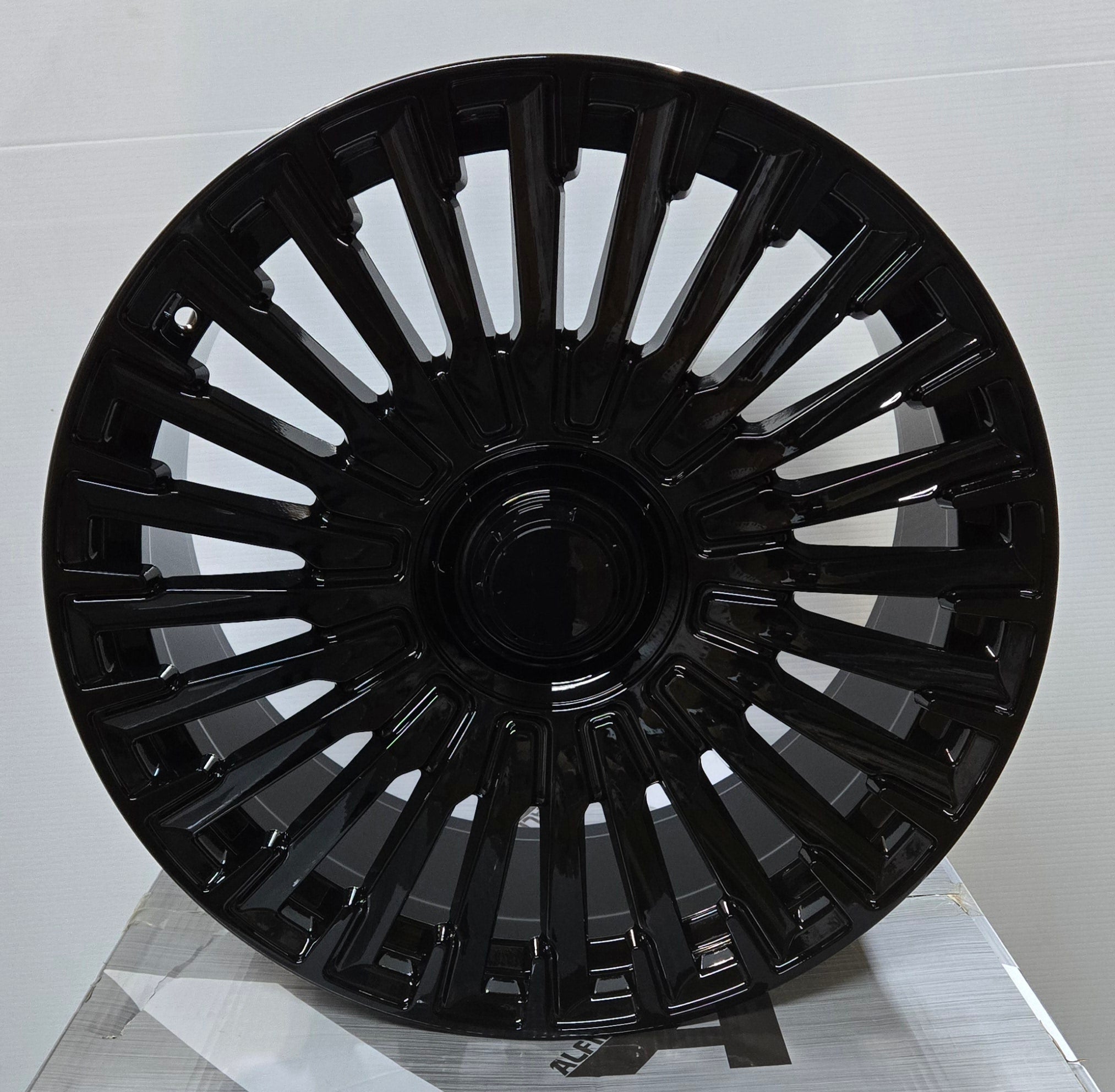 OE - 0425 20x9.5 5x112 GLOSS BLACK - Gun Hill Tire House (WTW - WHOLESALE TIRES & WHEELS)