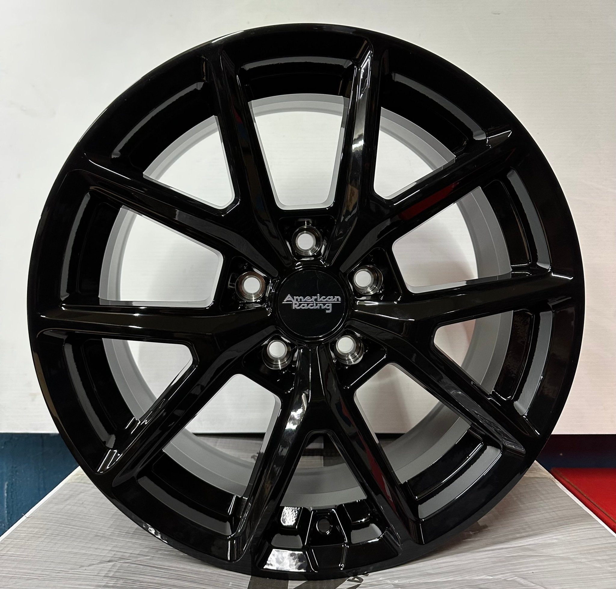 AR943 17X8 5X100 GLOSS BLACK - Gun Hill Tire House (WTW - WHOLESALE TIRES & WHEELS)