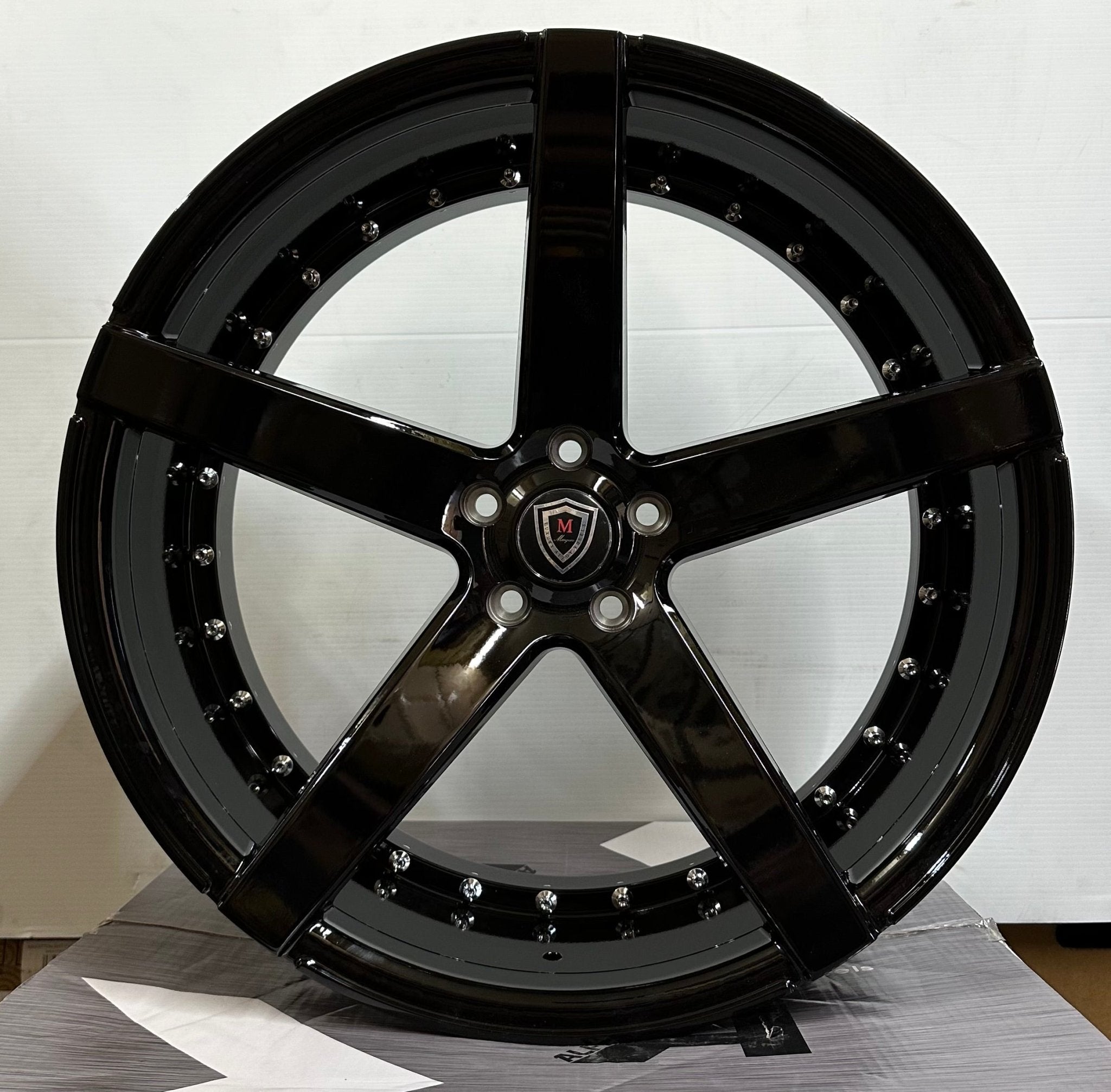 MARQUEE M3226 22x10.5 5x114.3 GLOSS BLACK CHROME RIVETS - Gun Hill Tire House (WTW - WHOLESALE TIRES & WHEELS)