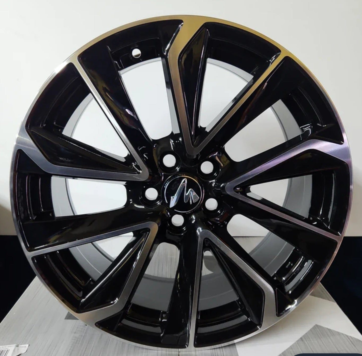 54 - 550 18X7.5 5X100 BLACK MACHINED - Gun Hill Tire House (WTW - WHOLESALE TIRES & WHEELS)