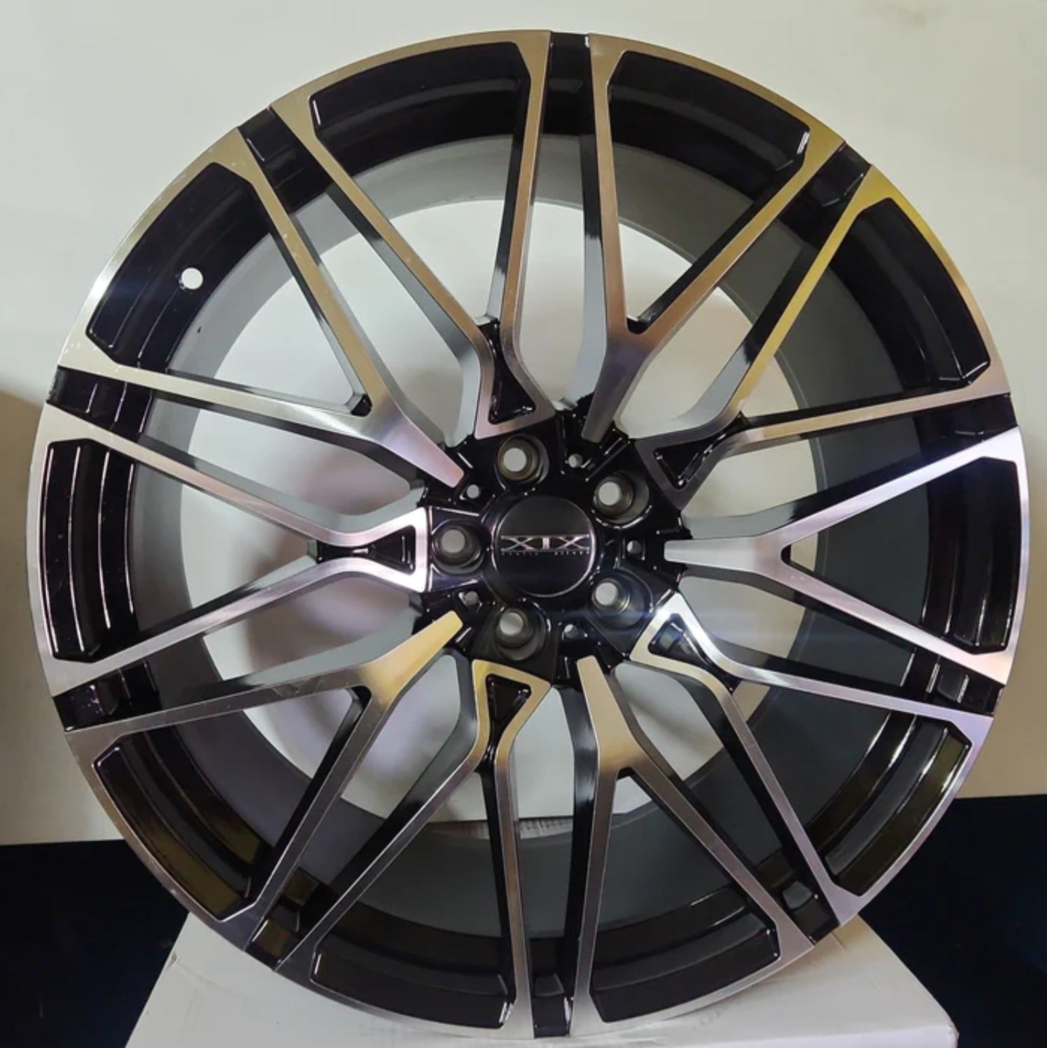 STYLE RB102 22X10.5 5X112 BLACK POLISHED - Gun Hill Tire House (WTW - WHOLESALE TIRES & WHEELS)