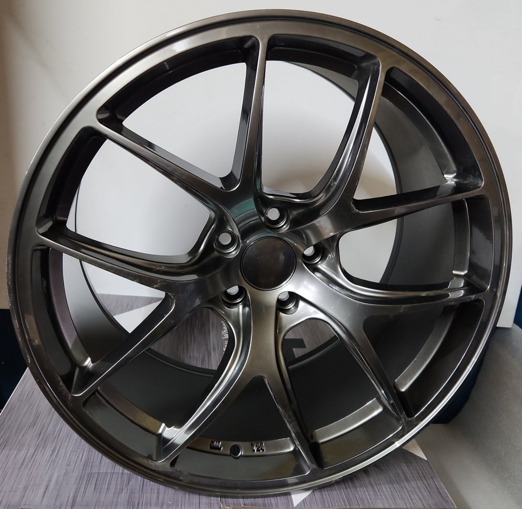 W005 MT 20X9.5 5X114.3 - Gun Hill Tire House (WTW - WHOLESALE TIRES & WHEELS)