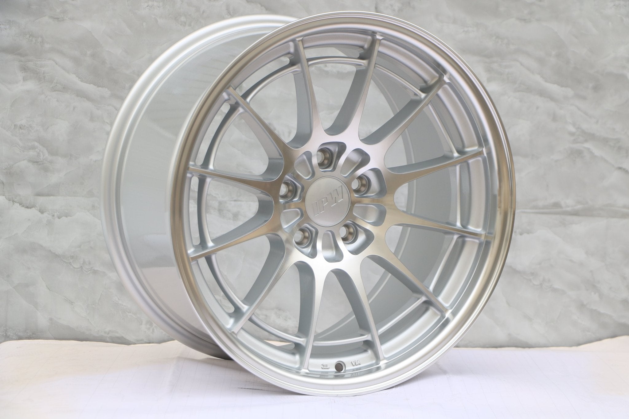 W569 XH064 Silver Machined Face 19x8.5 ET35 5x114.3 CB73.1 - Gun Hill Tire House (WTW - WHOLESALE TIRES & WHEELS)
