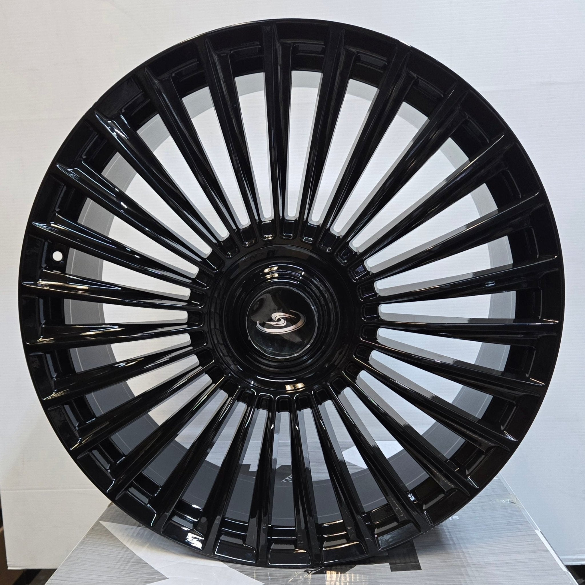 FF02 22X10.5 5X112 GLOSS BLACK - Gun Hill Tire House (WTW - WHOLESALE TIRES & WHEELS)