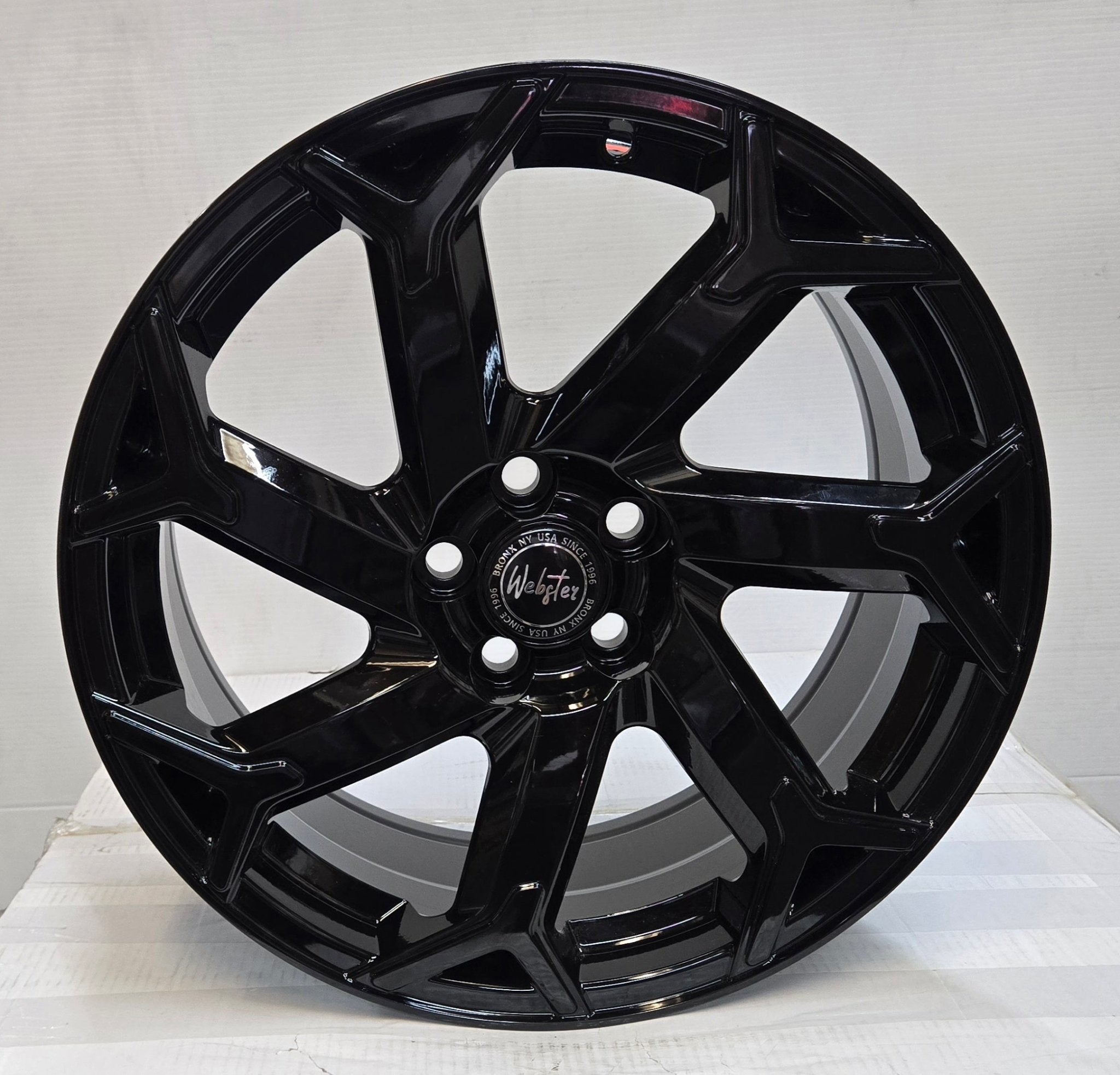 W243 17X7.5 5X100 GLOSS BLACK - Gun Hill Tire House (WTW-WHOLESALE TIRES & WHEELS)