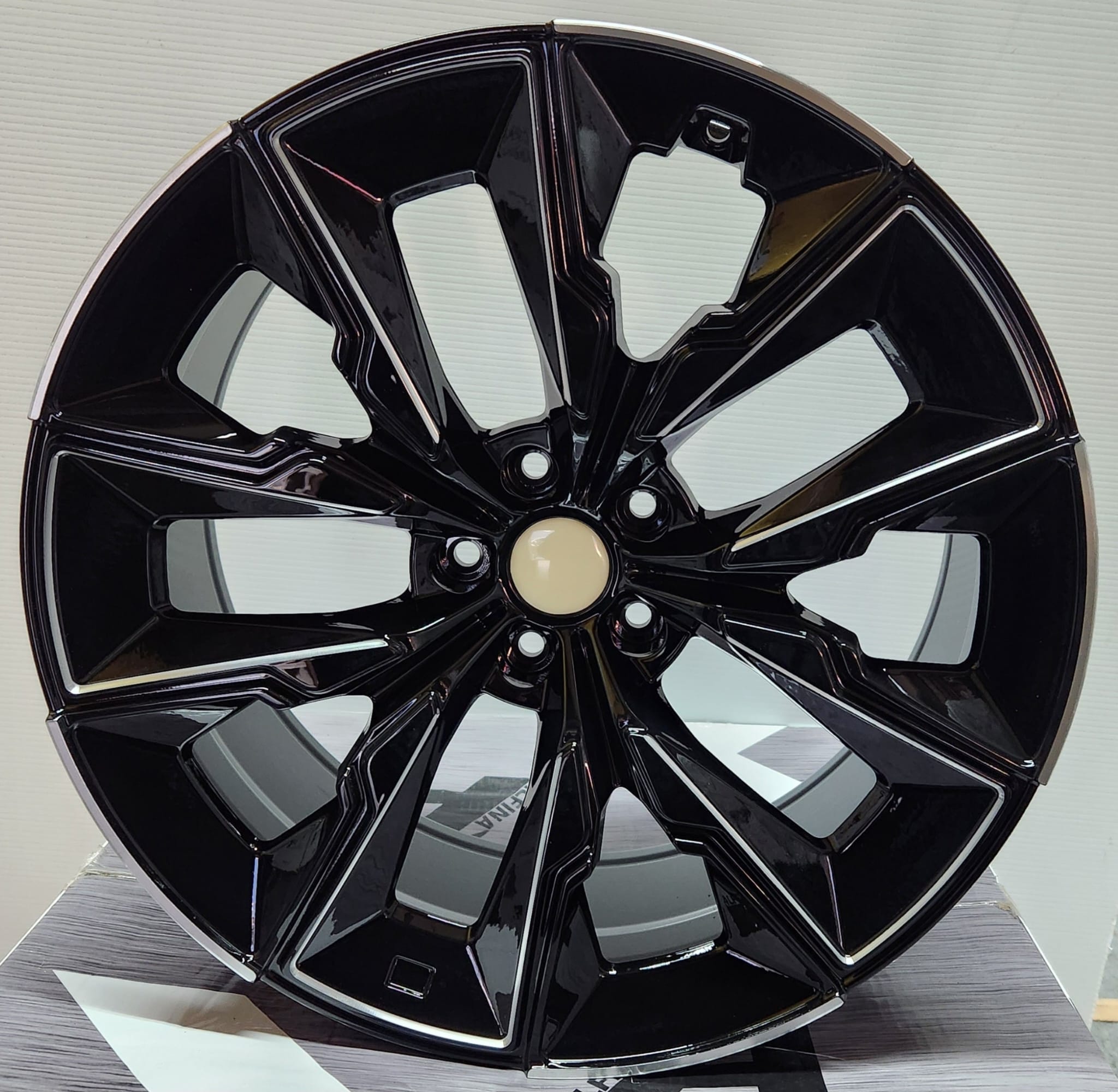 OE - 538 909M 20X8.5 5X120 BLACK MACHINED MILLED SPOKES - Gun Hill Tire House (WTW - WHOLESALE TIRES & WHEELS)