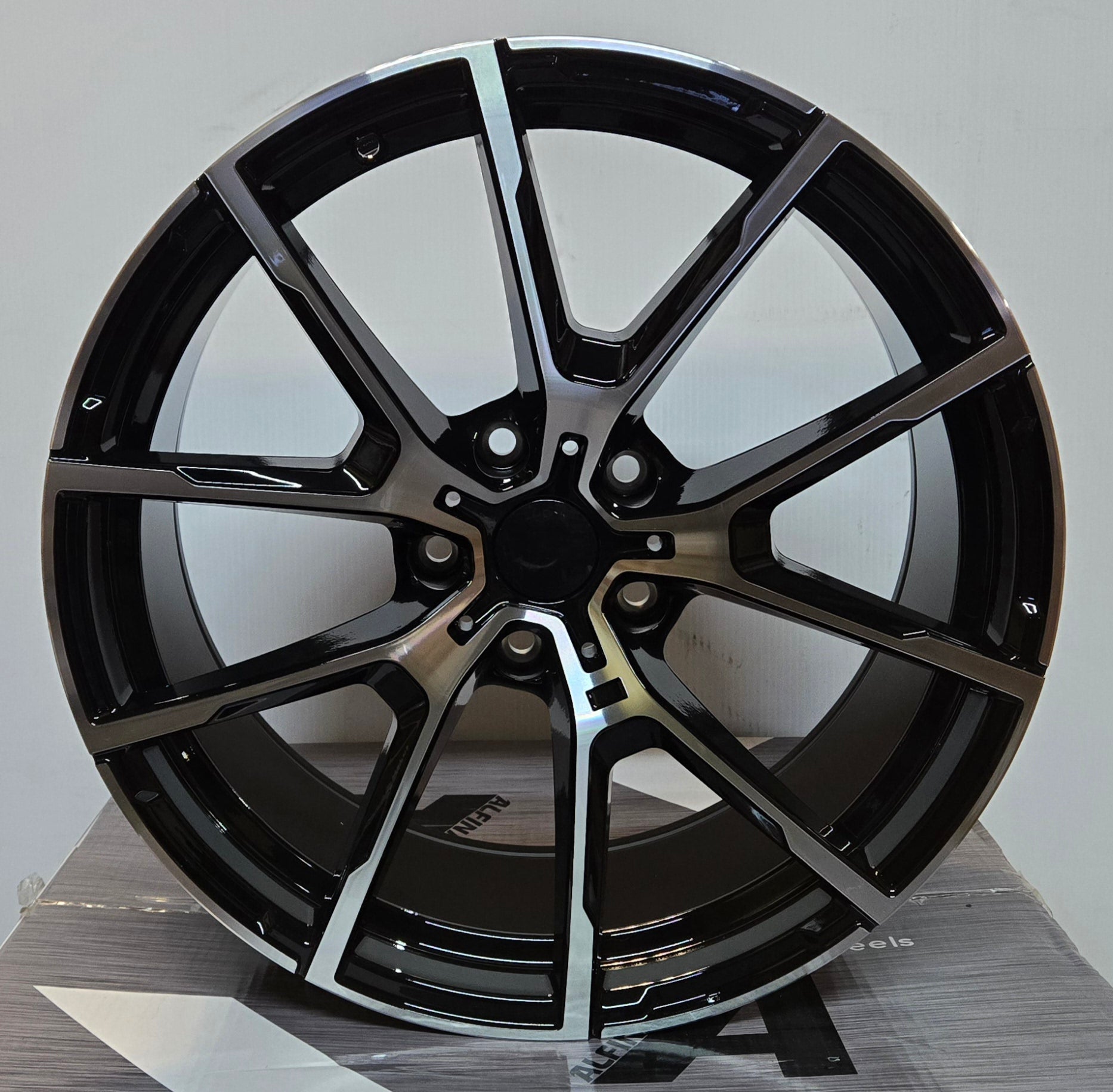 OE - 5398 19X9.5 5X120 PIANO BLACK MACHINED - Gun Hill Tire House (WTW - WHOLESALE TIRES & WHEELS)