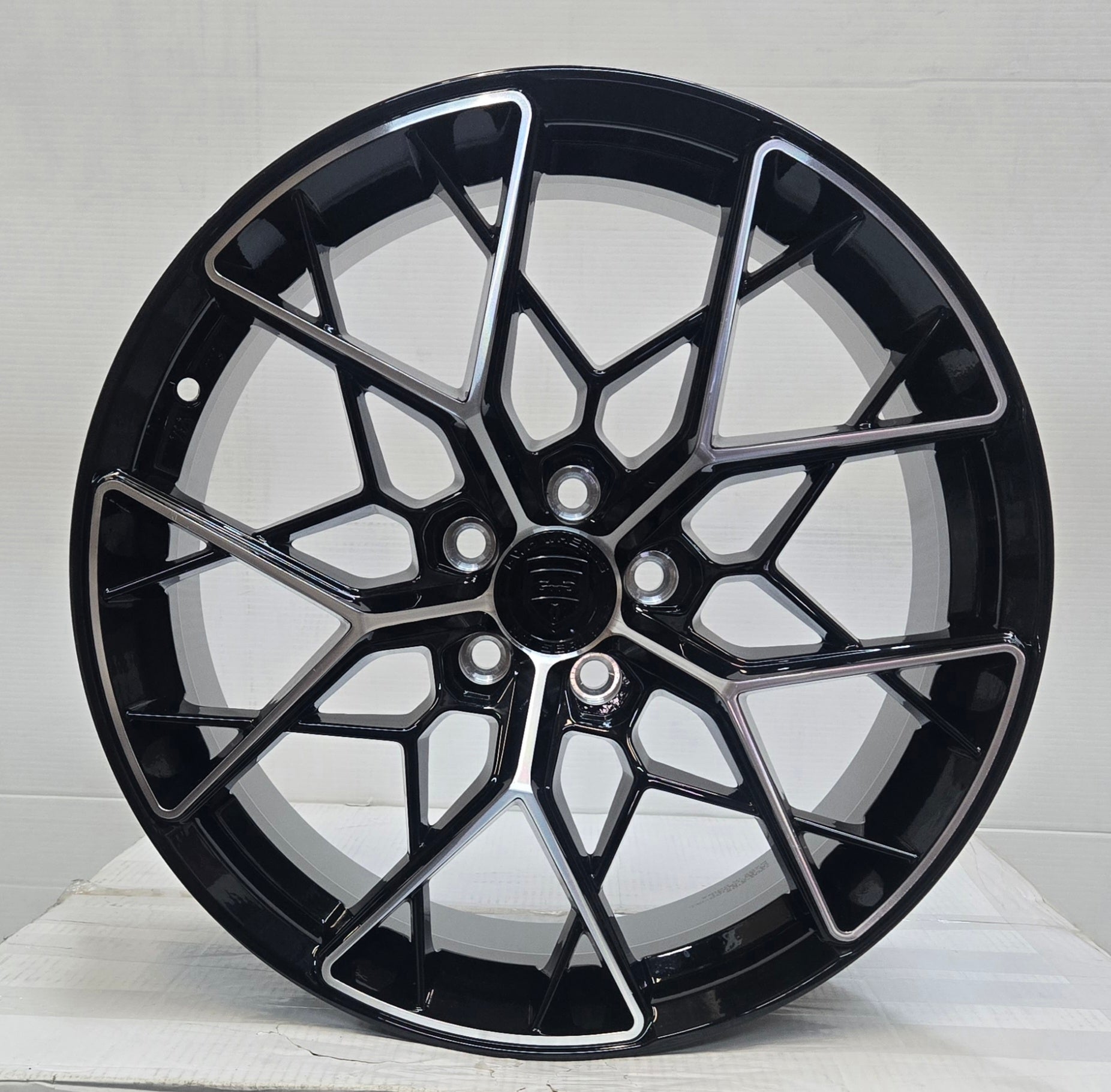 GWG NS2 18x8 5x105 GLOSS BLACK MACHINED FACE - Gun Hill Tire House (WTW - WHOLESALE TIRES & WHEELS)