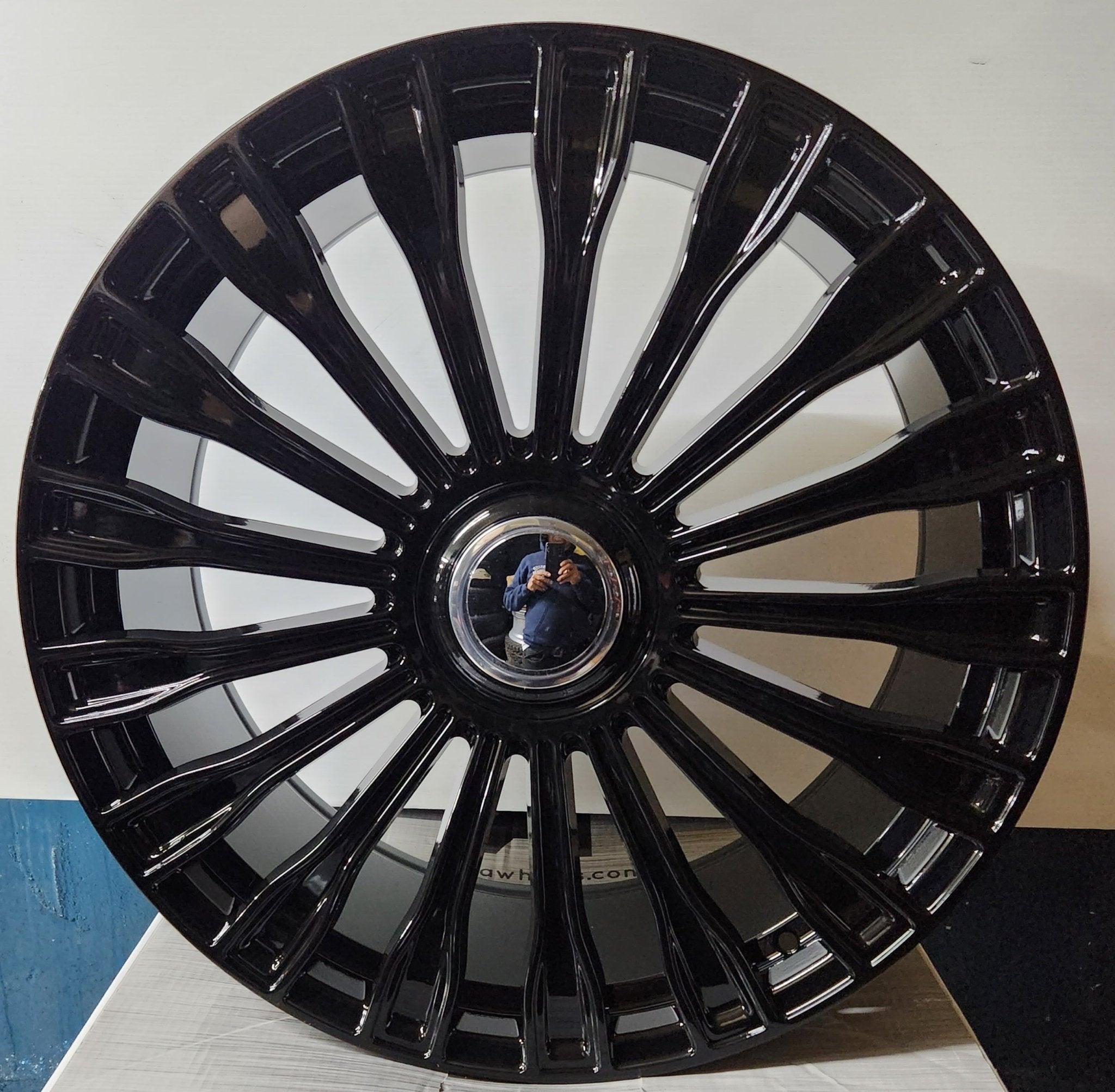 OE - 0313 22X9.0 5X112 GLOSS BLACK WITH FLOATING CAP - Gun Hill Tire House (WTW - WHOLESALE TIRES & WHEELS)