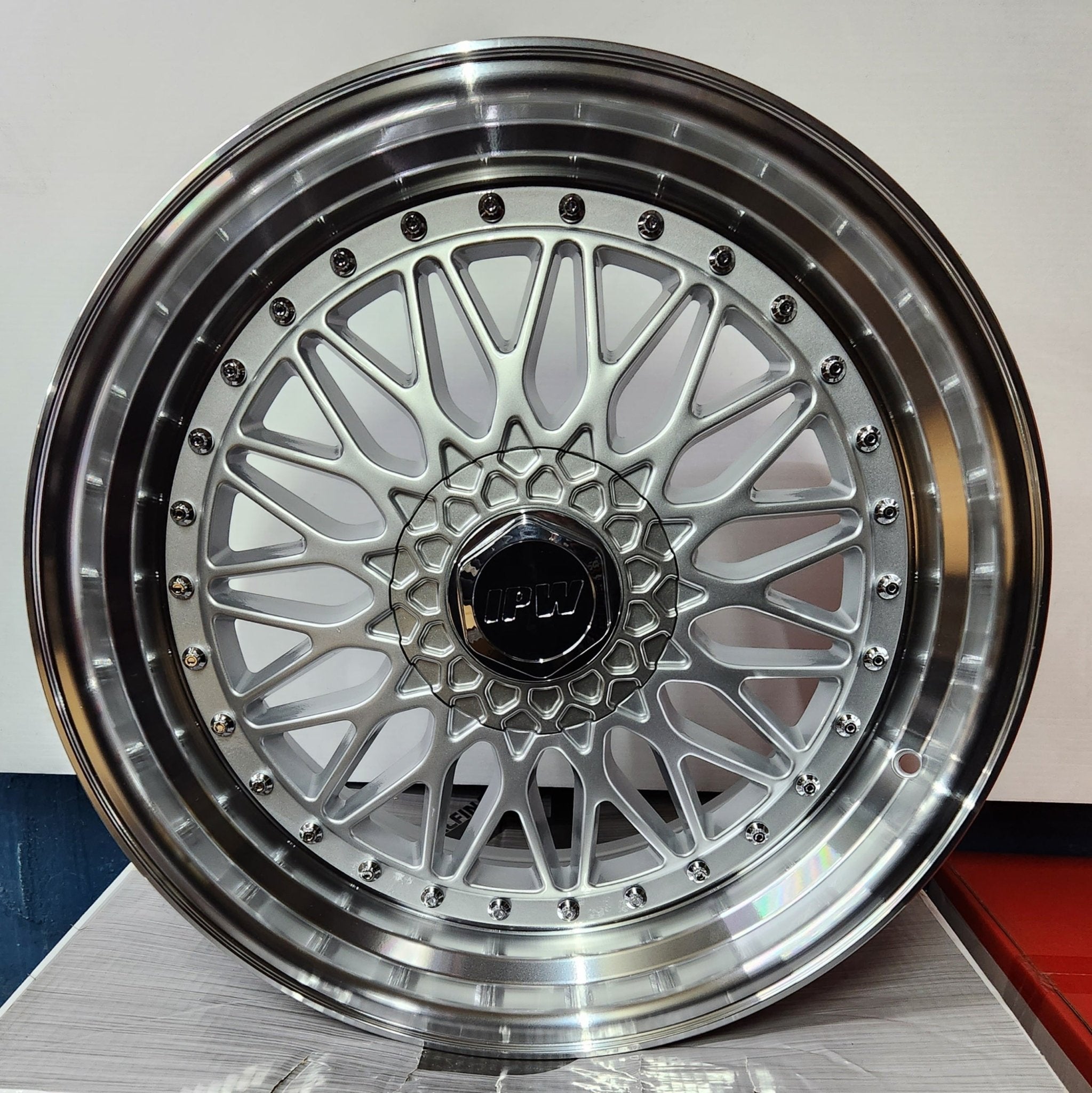 W881 WHEELS 19x8.5 5x112 5x114.3 SILVER MACHINED FACE - Gun Hill Tire House (WTW - WHOLESALE TIRES & WHEELS)