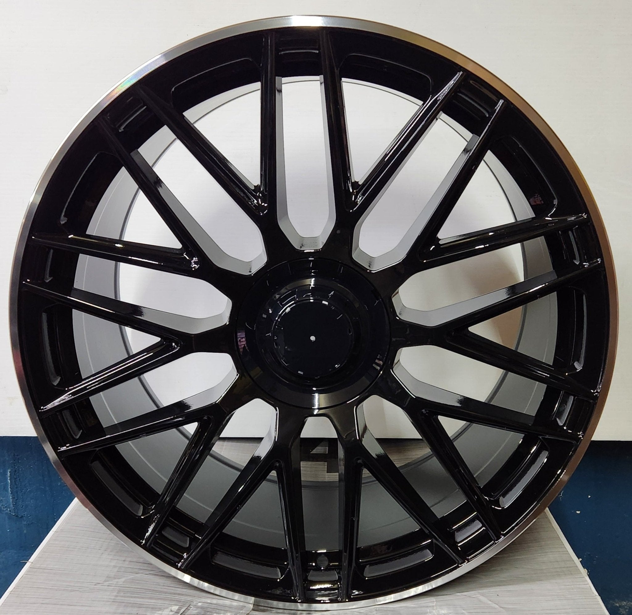 OE - 1118 20X9.5 5X112 GLOSSY BLACK MACHINE LIP - Gun Hill Tire House (WTW - WHOLESALE TIRES & WHEELS)