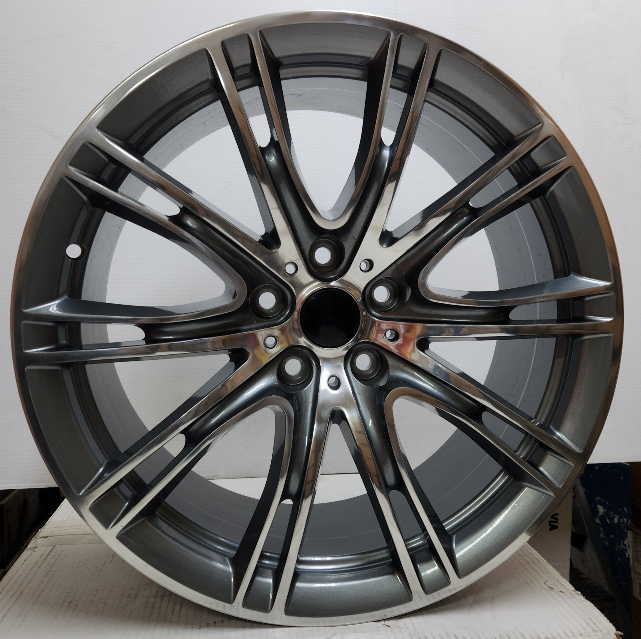 PALETA DOBLE WHEELS 19x8.5 5x120 GUN METAL - Gun Hill Tire House (WTW - WHOLESALE TIRES & WHEELS)
