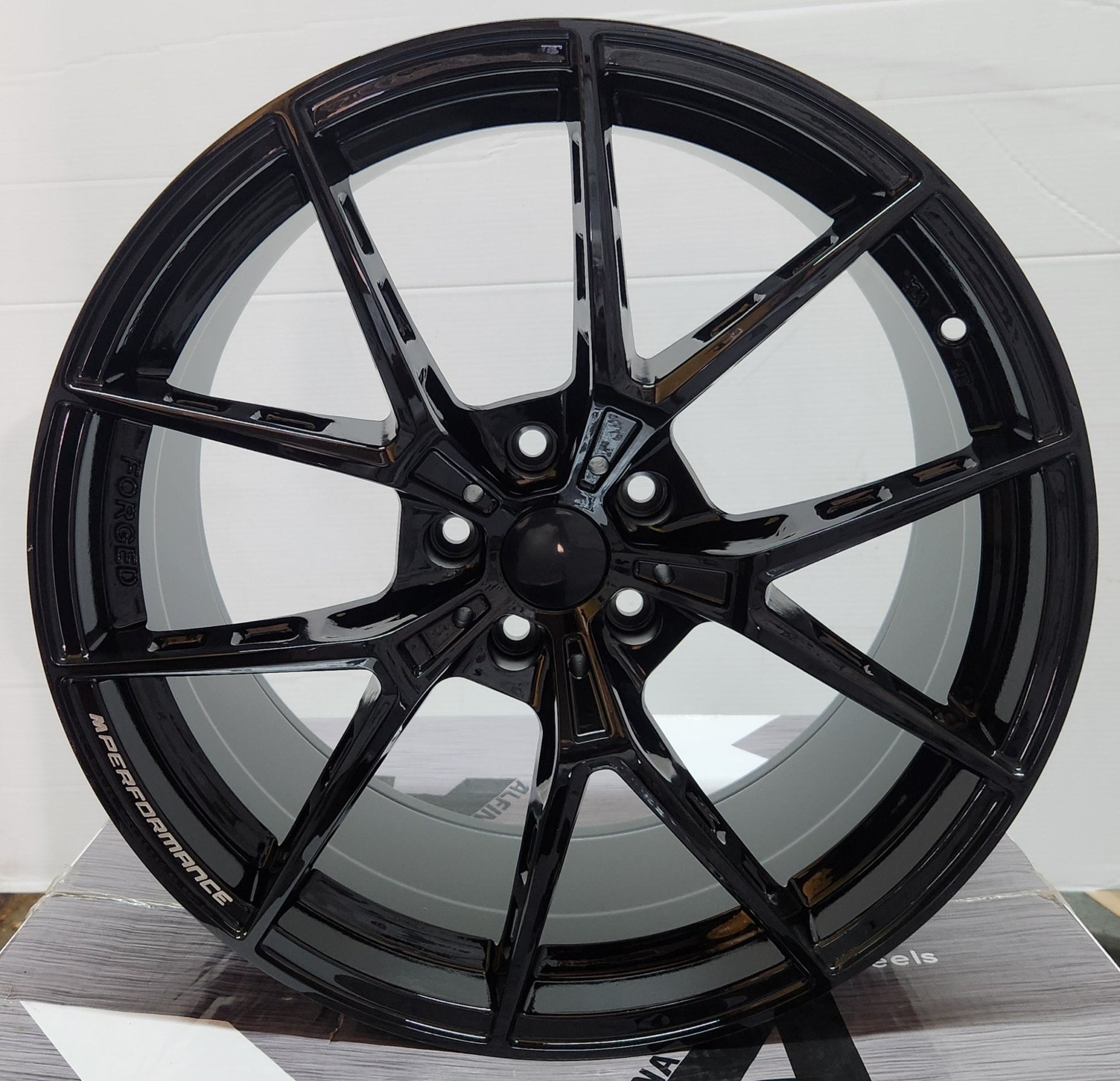 OE - 5557 863M STYLE 19x8.5 5x112 GLOSS BLACK - Gun Hill Tire House (WTW - WHOLESALE TIRES & WHEELS)