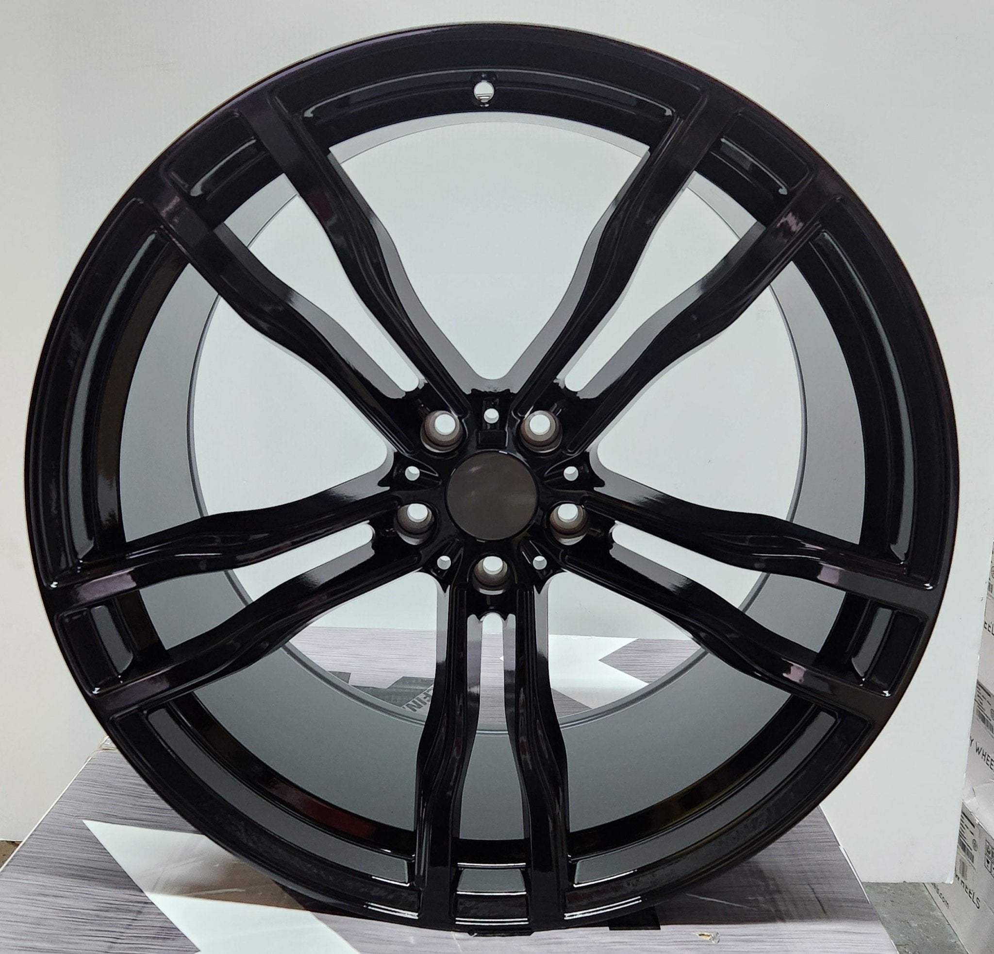OE - 5451 612M STYLE 22x10 5x120 GLOSS BLACK - Gun Hill Tire House (WTW - WHOLESALE TIRES & WHEELS)