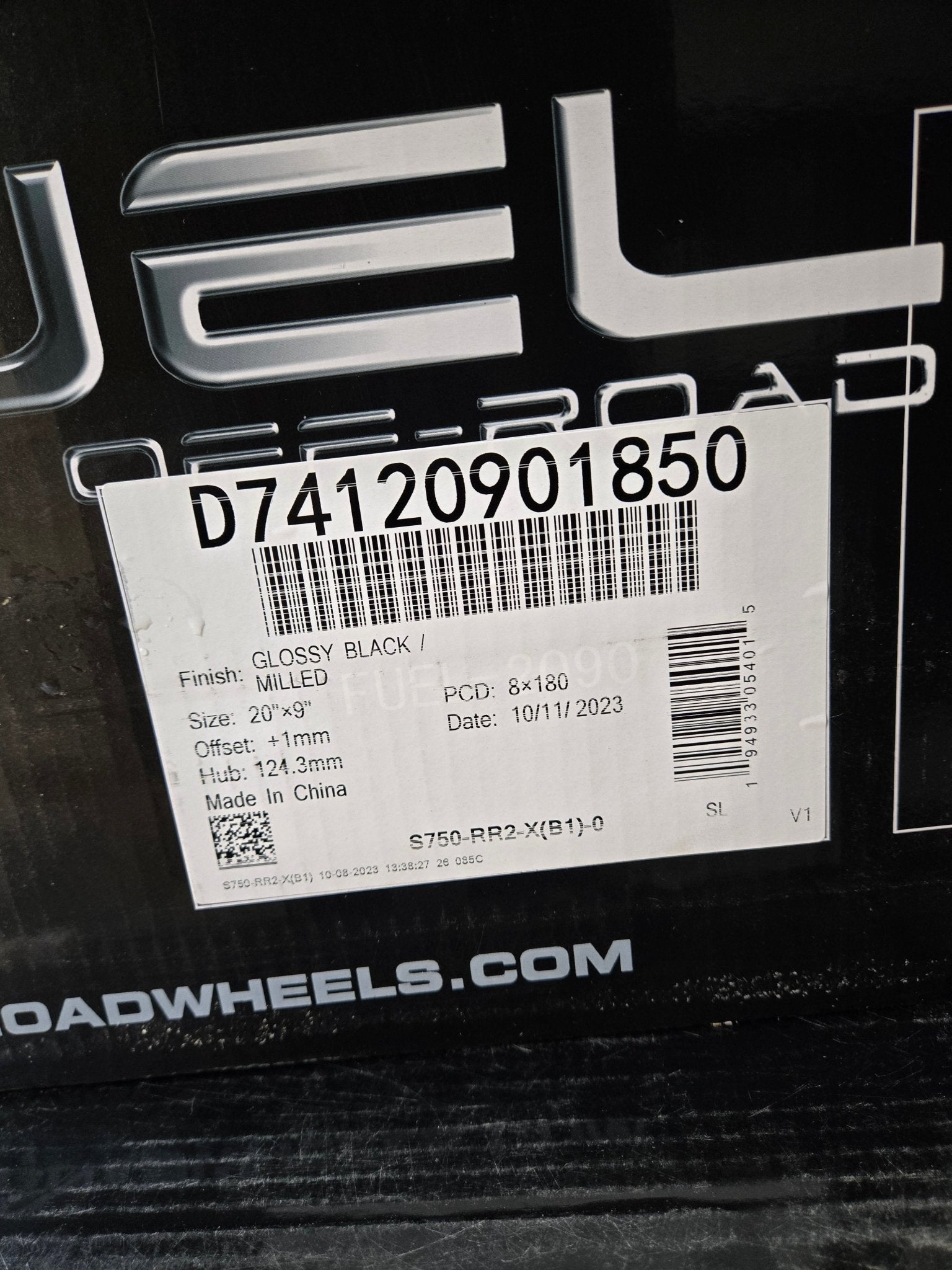 FUEL D741 20X9 8X180 GLOSSY BLACK - Gun Hill Tire House (WTW - WHOLESALE TIRES & WHEELS)