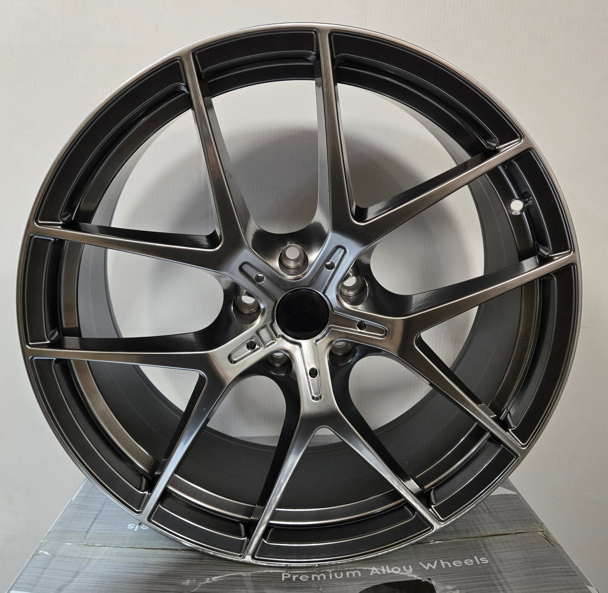 5484 20X9.5 5X120 HB - Gun Hill Tire House (WTW - WHOLESALE TIRES & WHEELS)