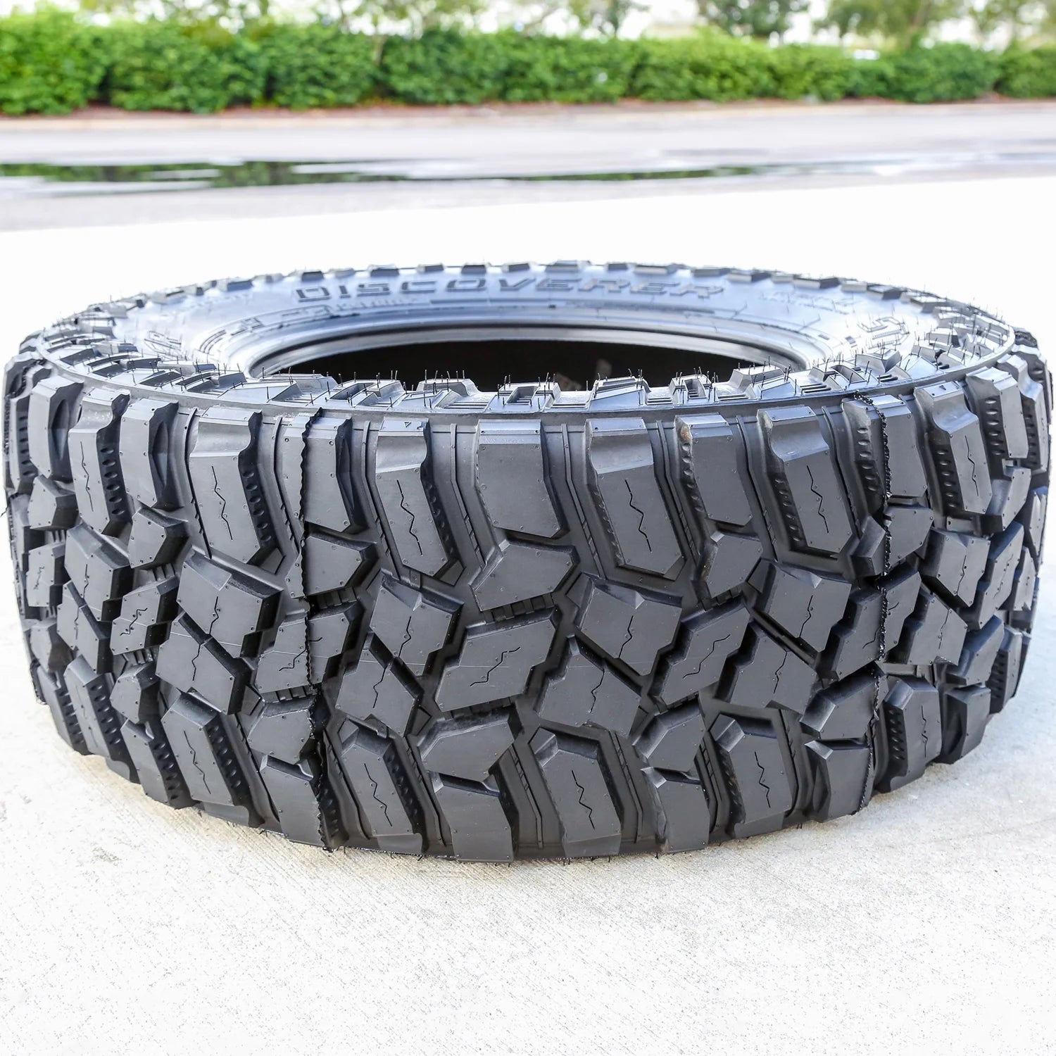 LT235/85R16 Cooper Discoverer STT Pro All - Season 120Q Tire - Gun Hill Tire House (WTW - WHOLESALE TIRES & WHEELS)