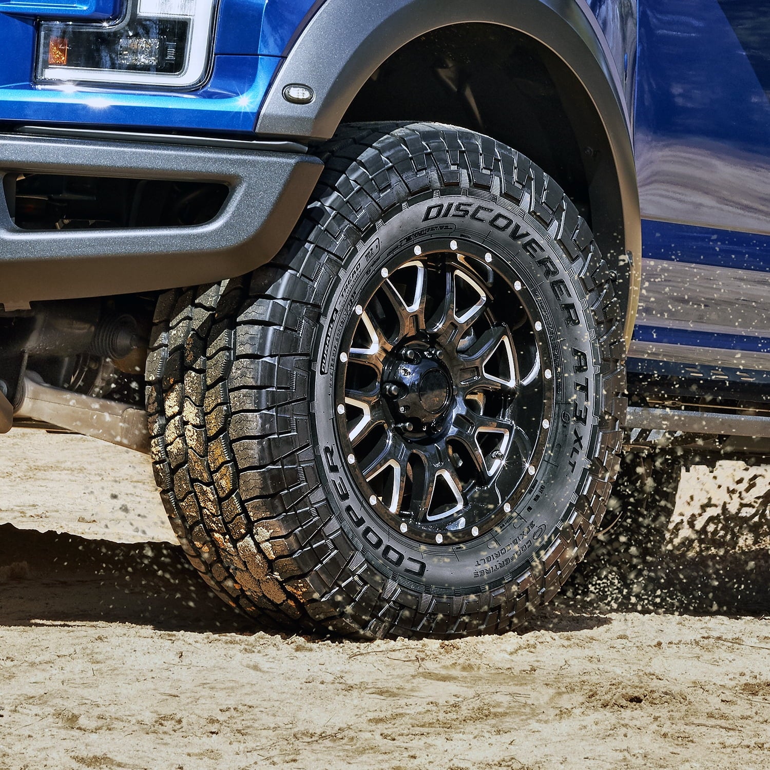 LT275/70R18 Cooper Discoverer AT3 XLT All Terrain 125/122S E Light Truck Tire - Gun Hill Tire House (WTW - WHOLESALE TIRES & WHEELS)