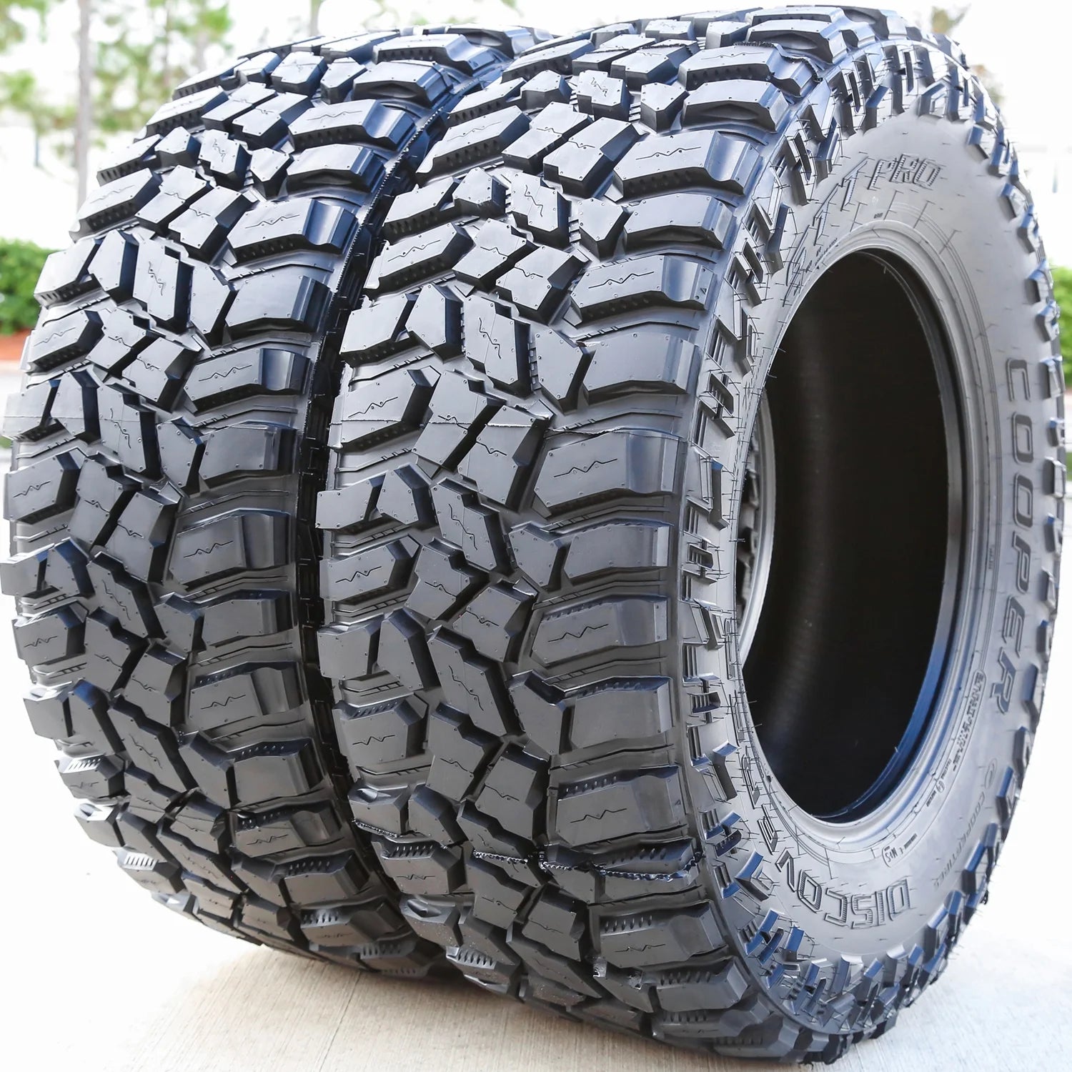 Discoverer STT Pro Mud Terrain LT35X12.50R20 125Q F Light Truck Tire - Gun Hill Tire House (WTW - WHOLESALE TIRES & WHEELS)