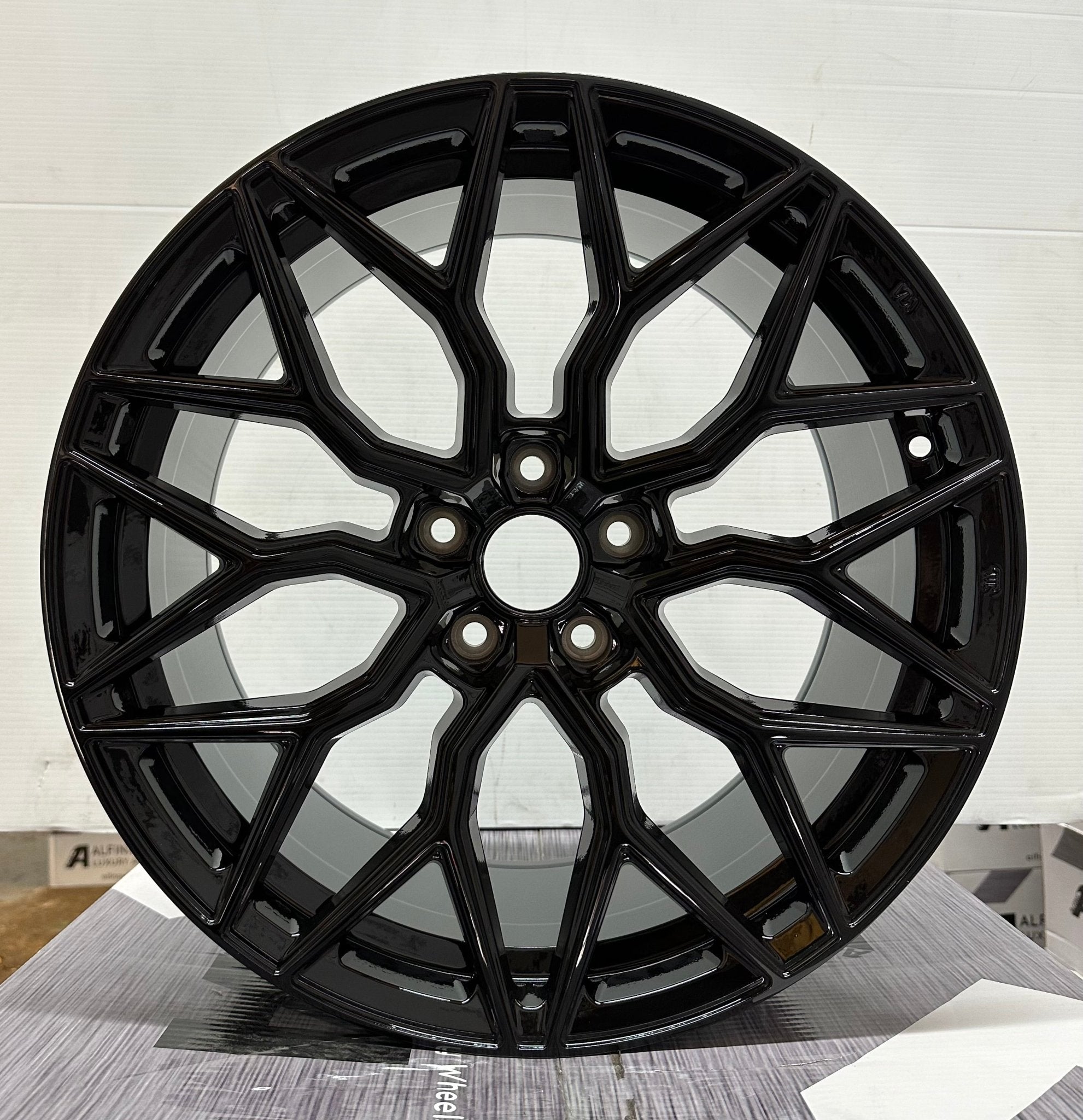 OE 0319 HF - 2 REP 19x9.5 5X112 5x114.3 GLOSS BLACK - Gun Hill Tire House (WTW - WHOLESALE TIRES & WHEELS)
