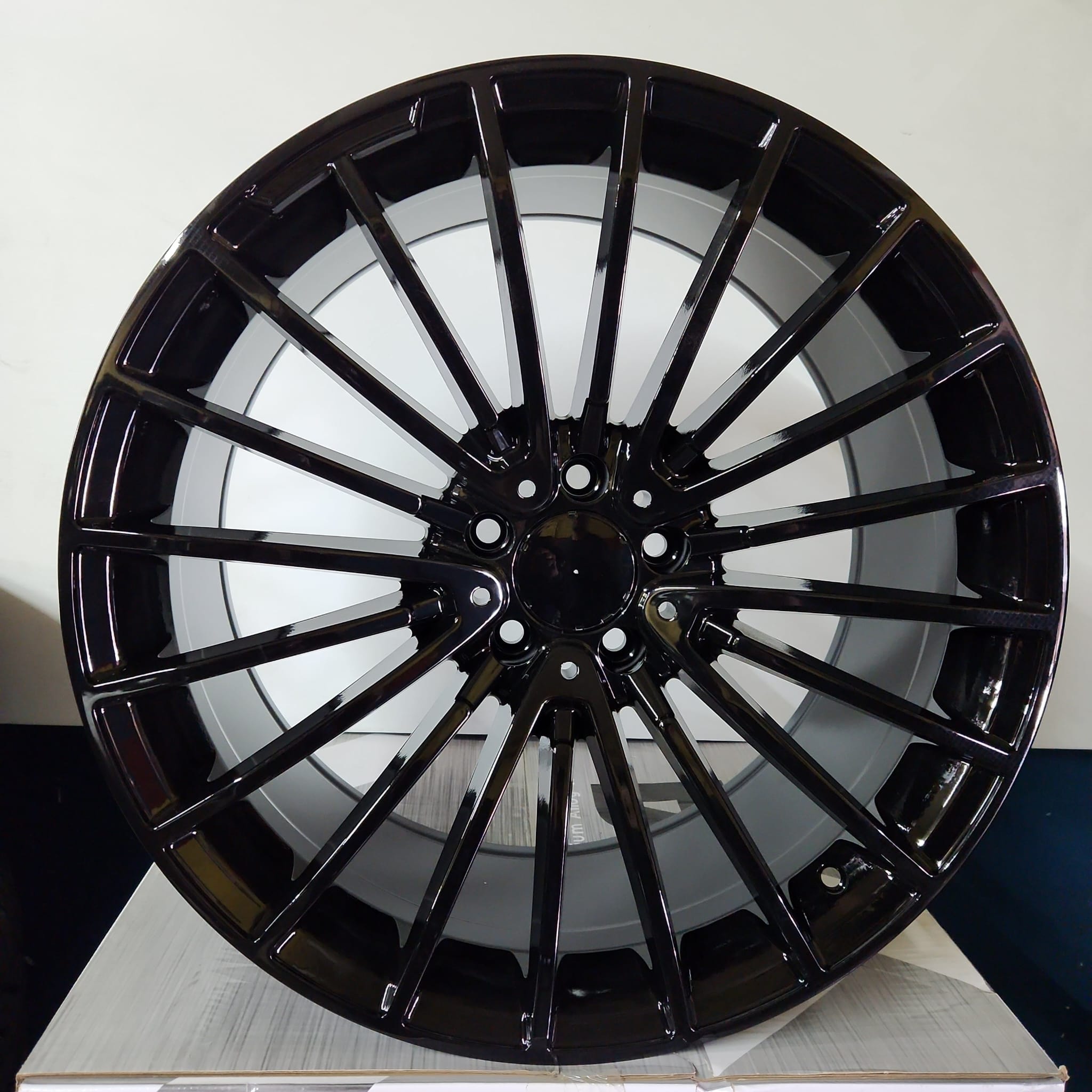 W812 19x8.5 5x112 GLOSS BLACK - Gun Hill Tire House (WTW - WHOLESALE TIRES & WHEELS)