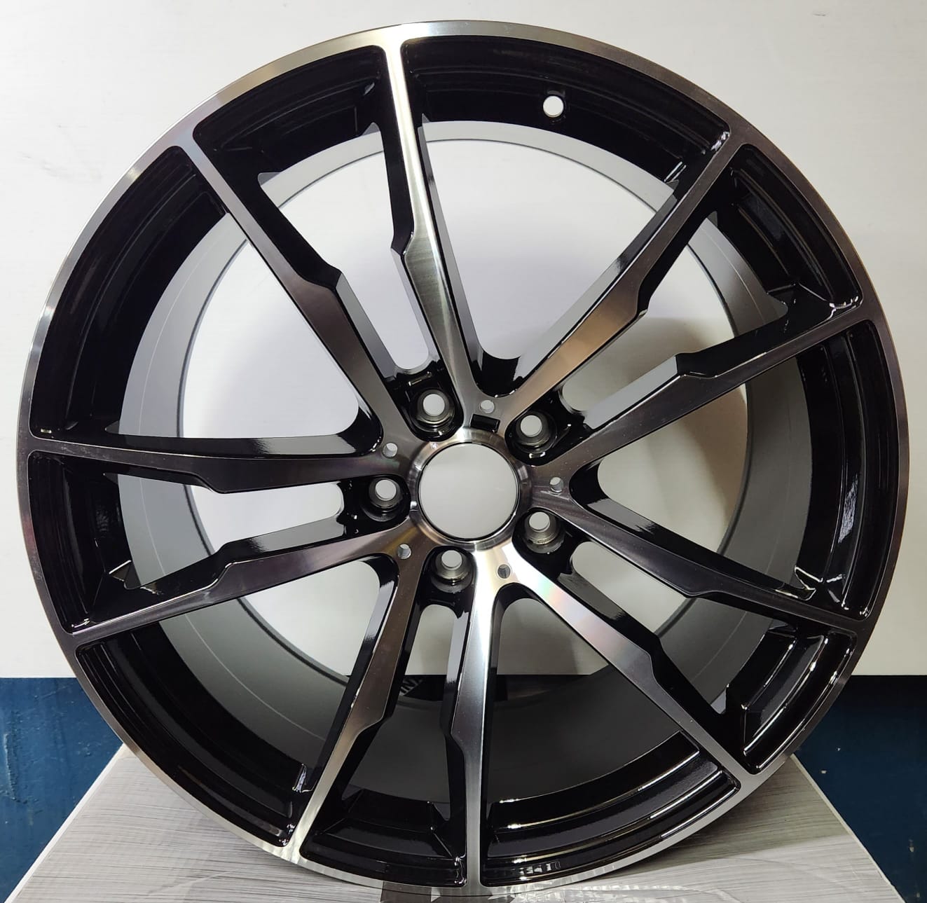 BW02 WHEELS 20X10 5X120 BLACK MACHINE FACE - Gun Hill Tire House (WTW - WHOLESALE TIRES & WHEELS)