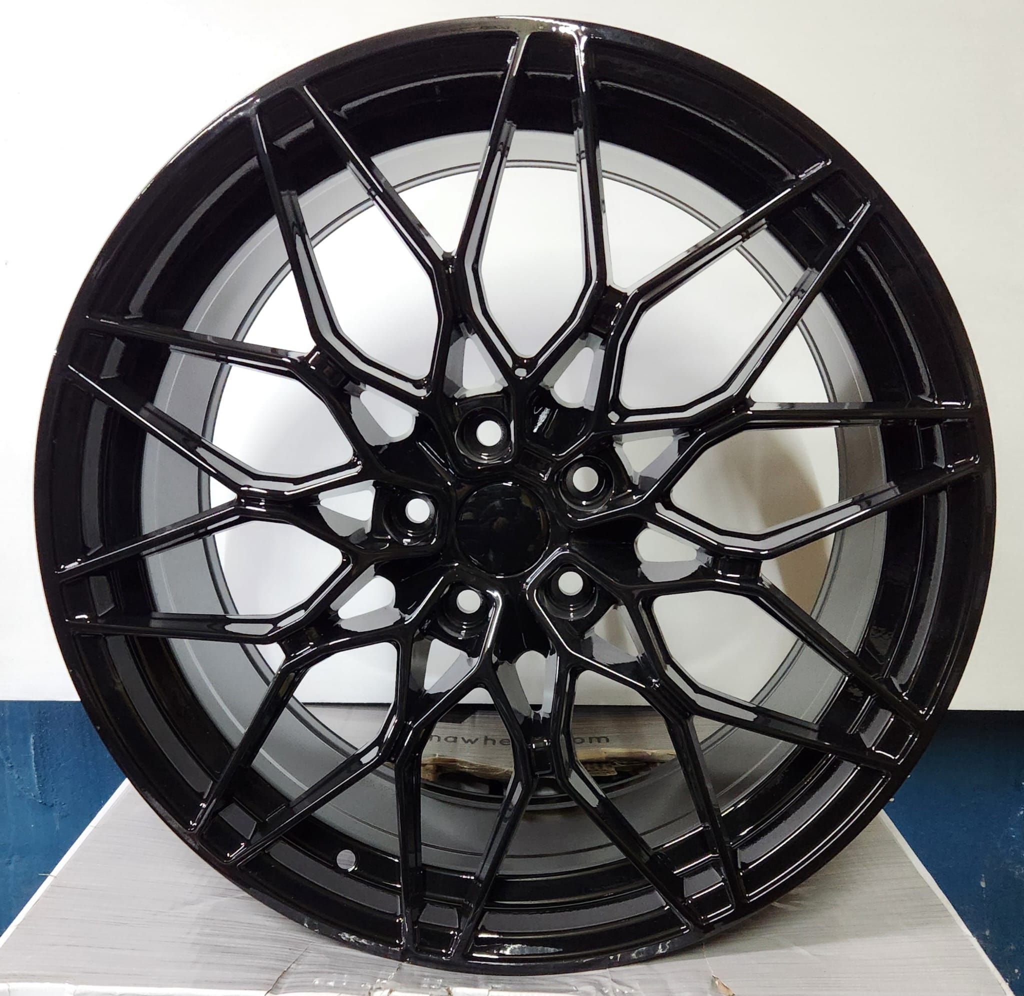 GWG 284 19x8.0 5x120 GLOSS BLACK - Gun Hill Tire House (WTW - WHOLESALE TIRES & WHEELS)