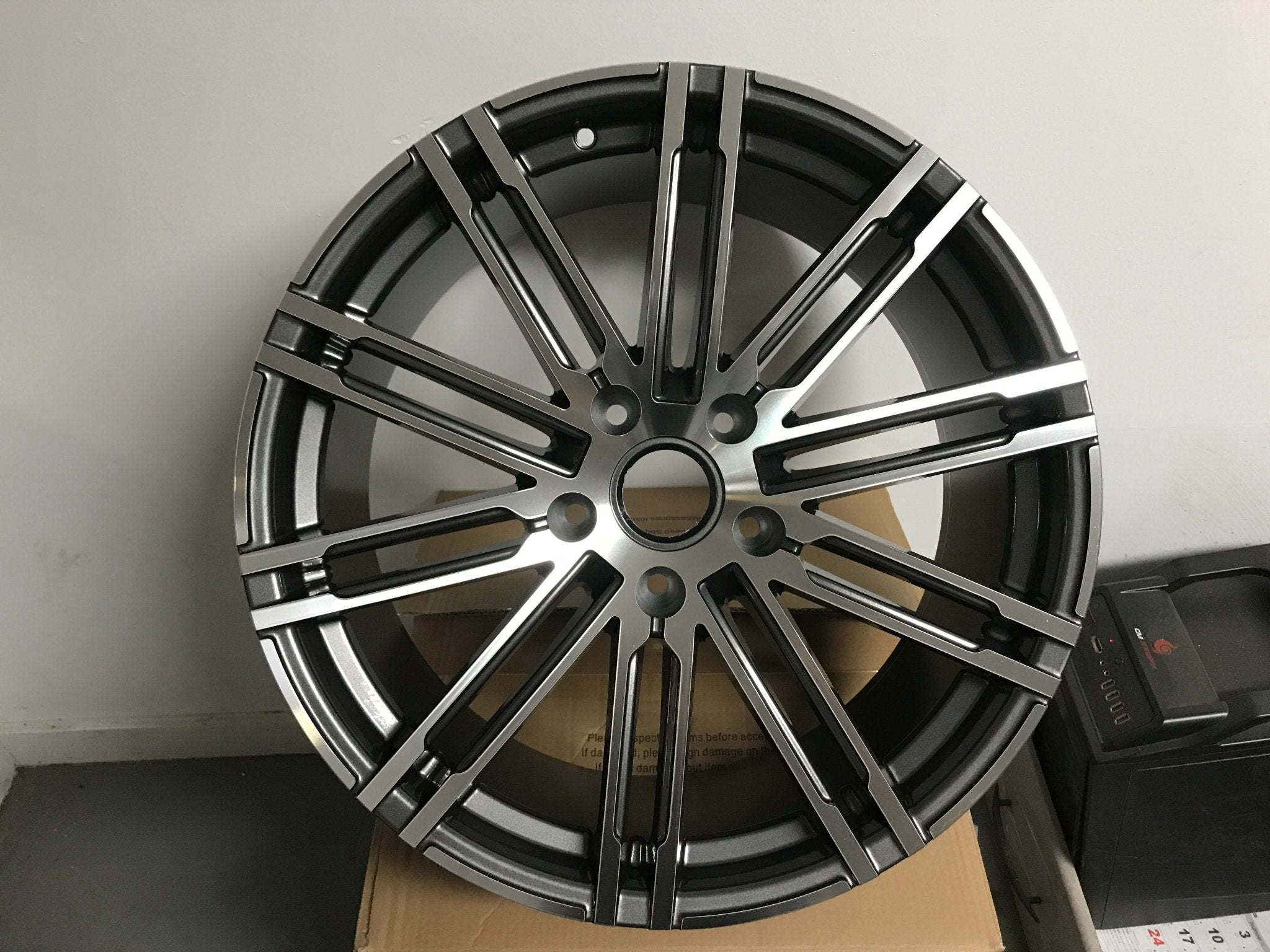 W858 862 Gunmetal Machined Face 21x10 ET60 5x130 CB71.56 - Gun Hill Tire House (WTW - WHOLESALE TIRES & WHEELS)