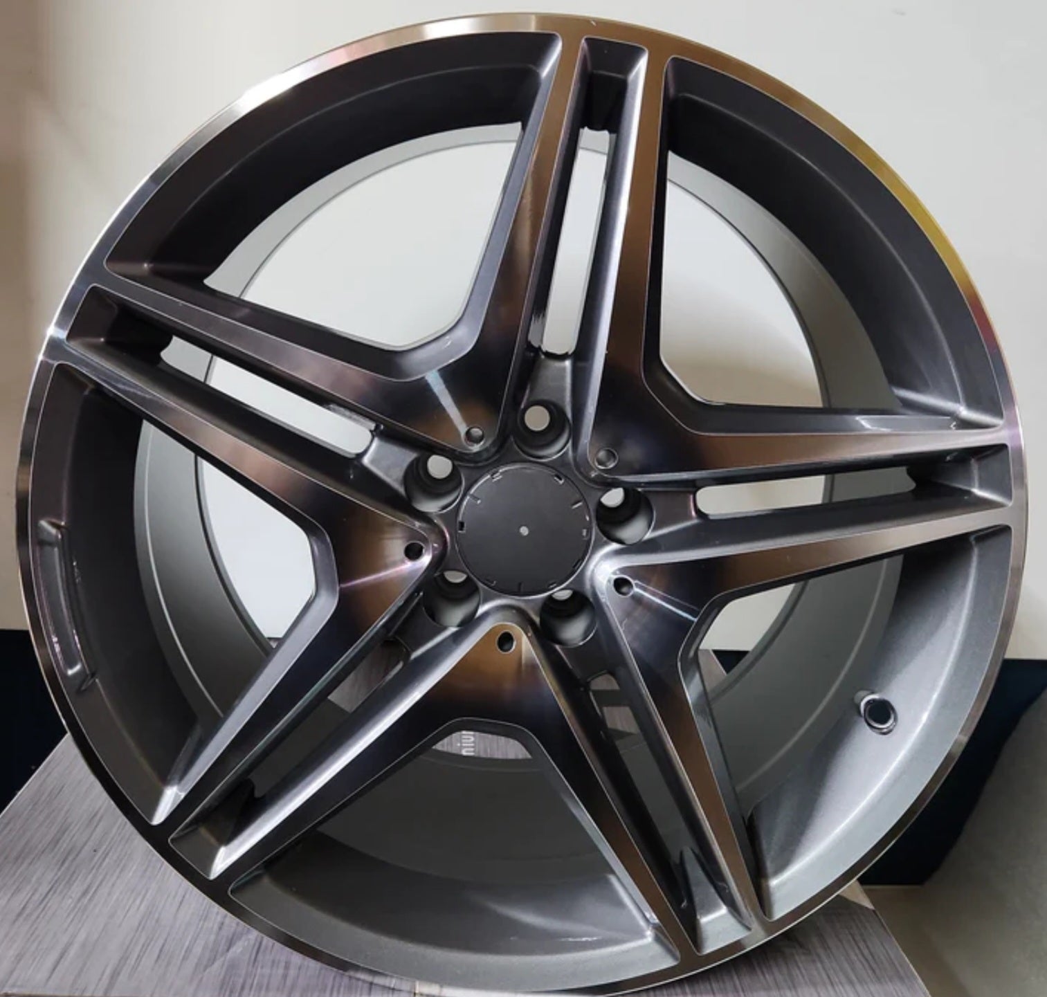 W828 19X8.5 5X112 GUNMETAL FACE - Gun Hill Tire House (WTW - WHOLESALE TIRES & WHEELS)