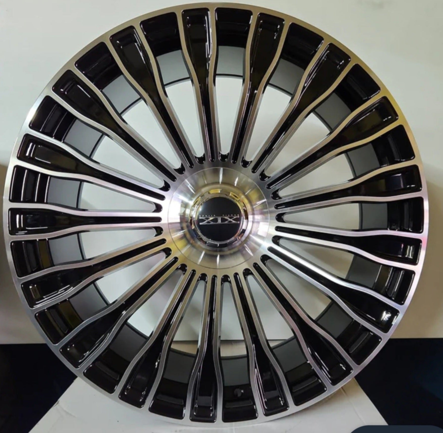 OE - 0313 - WHEELS 22x9 5X112 BLACK MACHINE FACE - Gun Hill Tire House (WTW - WHOLESALE TIRES & WHEELS)