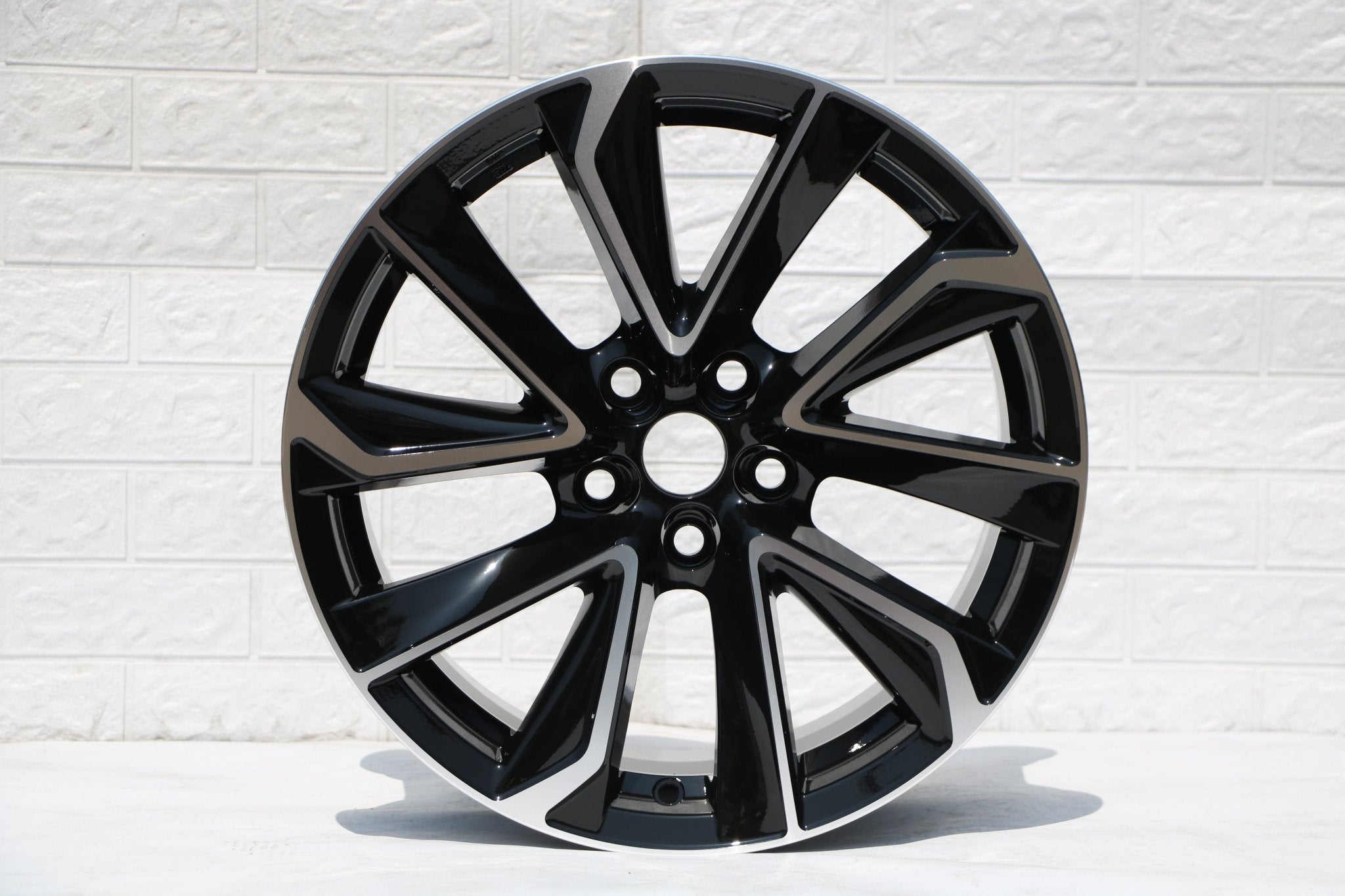 W254 D2038 Black Machined Face 18x8.0 ET40 CB73.1 5x114.3 - Gun Hill Tire House (WTW - WHOLESALE TIRES & WHEELS)