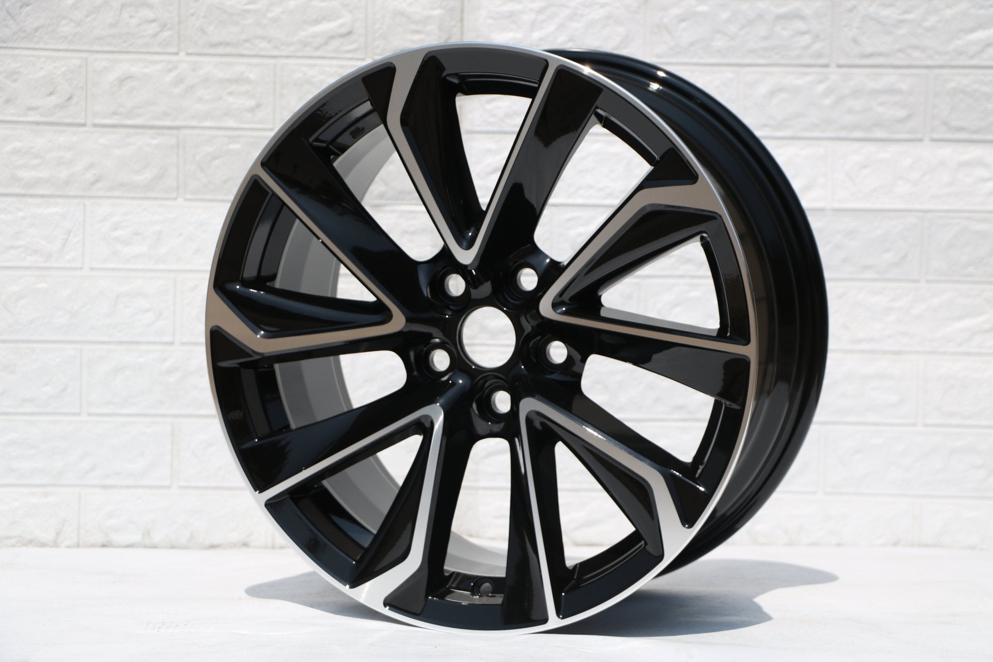 W254 D2038 Black Machined Face 18x8.0 ET40 CB73.1 5x114.3 - Gun Hill Tire House (WTW - WHOLESALE TIRES & WHEELS)