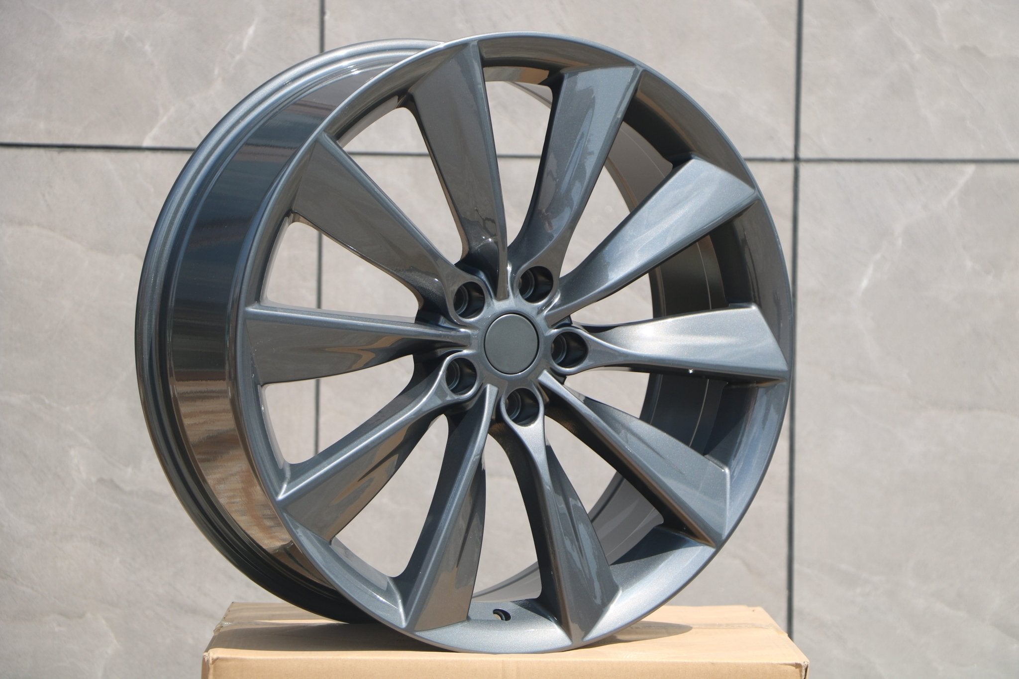 W450 1385 OE Gunmetal 21x8.5 ET40 5x120 CB64.1 - Gun Hill Tire House (WTW - WHOLESALE TIRES & WHEELS)