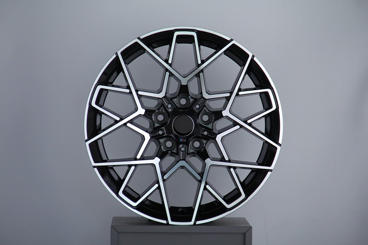 W736 775B Black Machined Face 19x9.0 ET40 5x120 CB72.56 - Gun Hill Tire House (WTW - WHOLESALE TIRES & WHEELS)