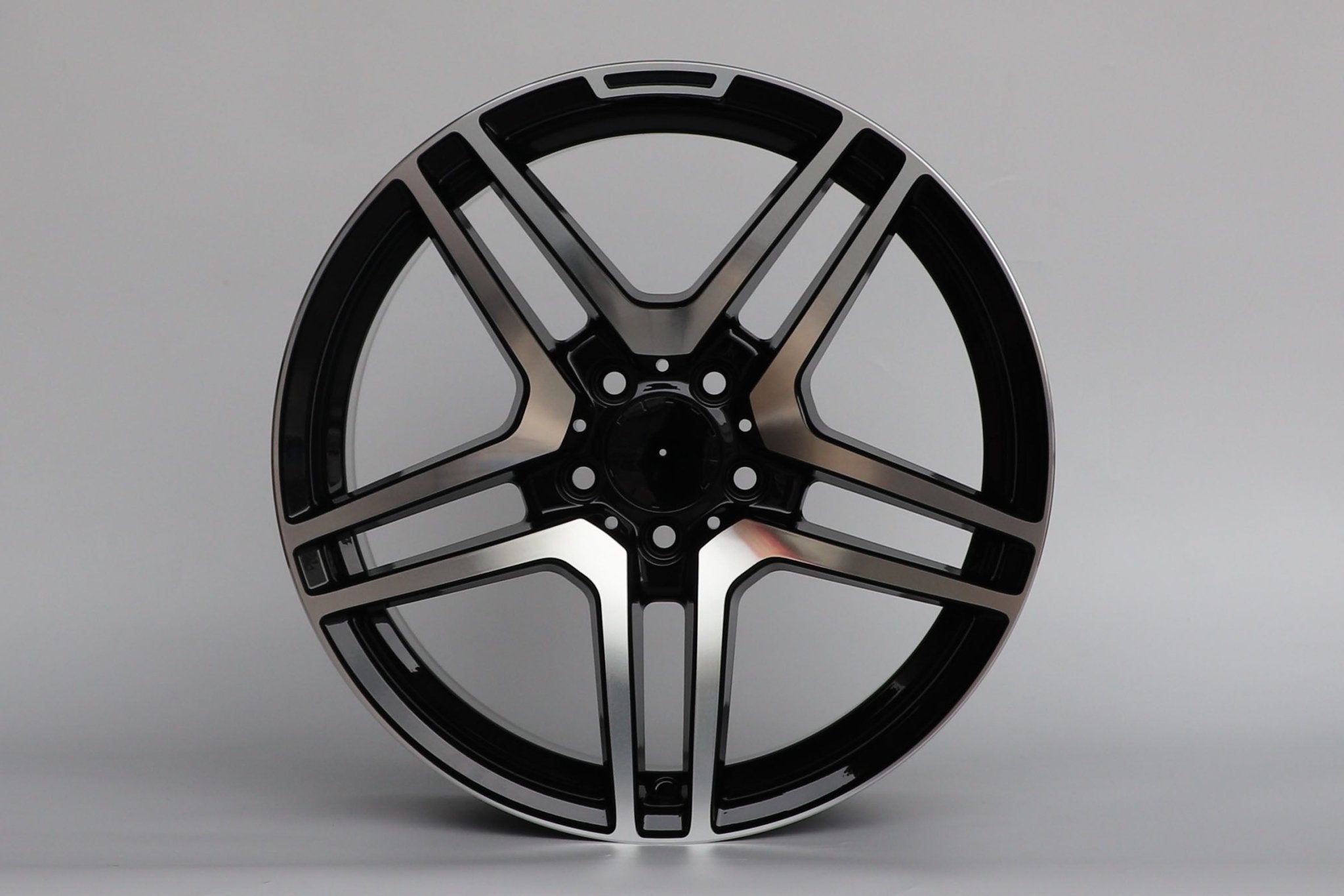 W815 Black Machined Face 20x8.5 ET32 5x112 CB66.6 wcc 73mm - Gun Hill Tire House (WTW - WHOLESALE TIRES & WHEELS)