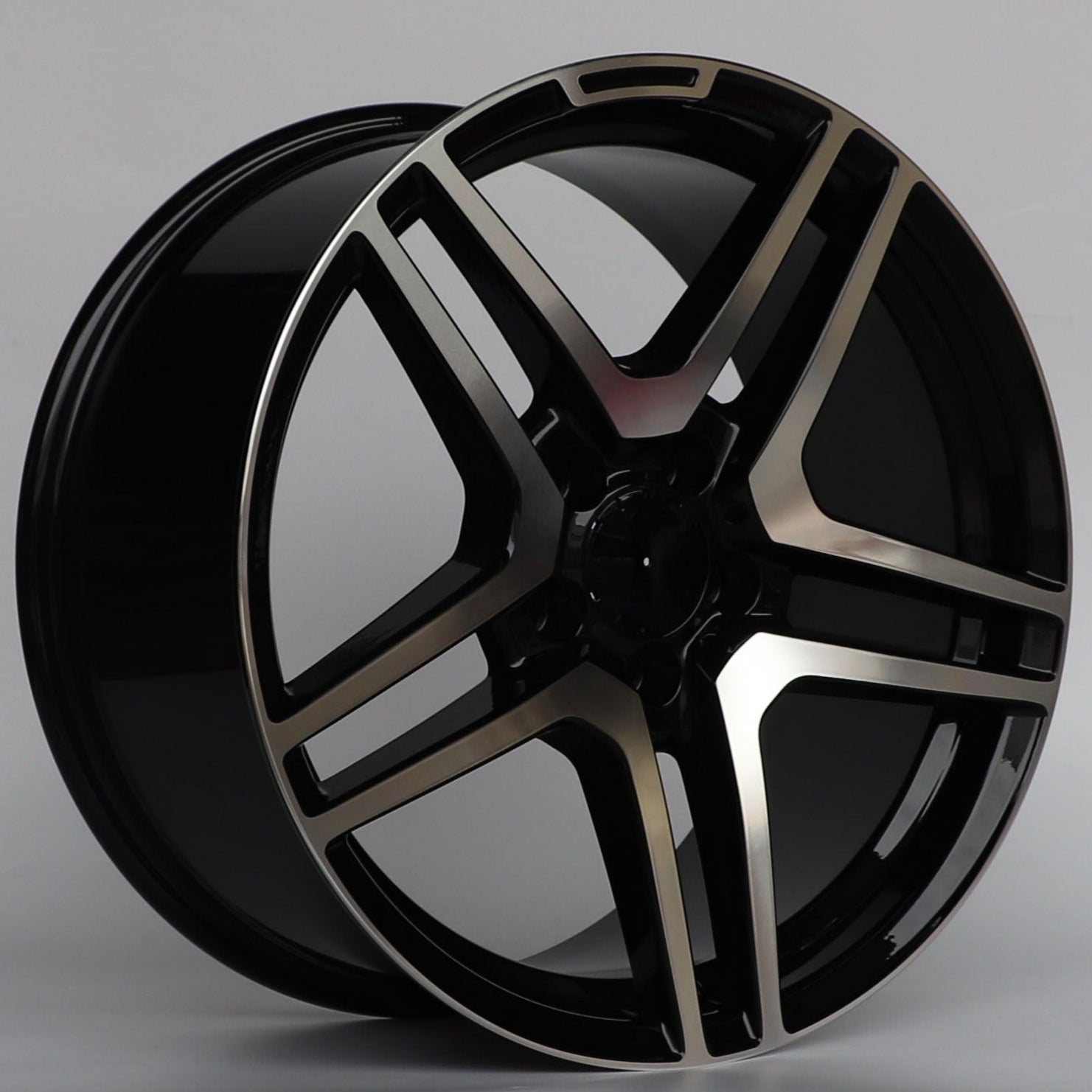 W815 Black Machined Face 18x9.5 ET35 5x112 CB66.6 - Gun Hill Tire House (WTW - WHOLESALE TIRES & WHEELS)