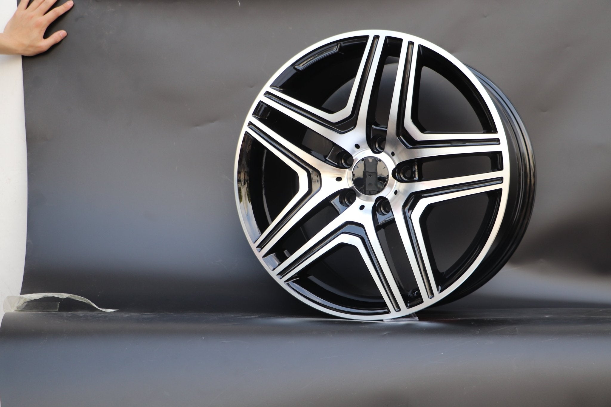 W824 157 Black Machined Face 22x10.0 ET45 5x130 CB84.1 - Gun Hill Tire House (WTW - WHOLESALE TIRES & WHEELS)