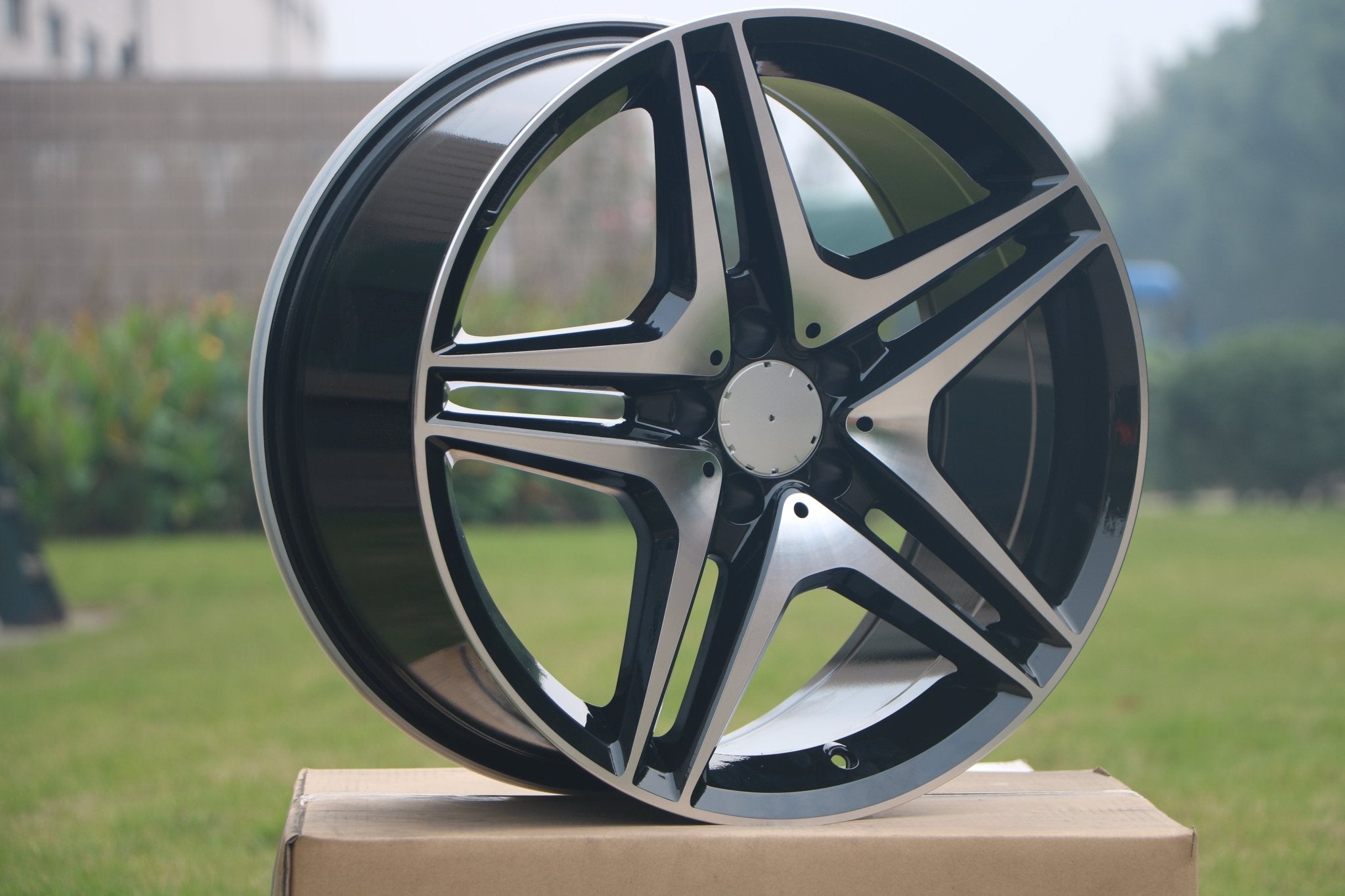 W828 Gunmetal Machined Face 18*9.5 ET35 5*112 CB66.6 - Gun Hill Tire House (WTW - WHOLESALE TIRES & WHEELS)