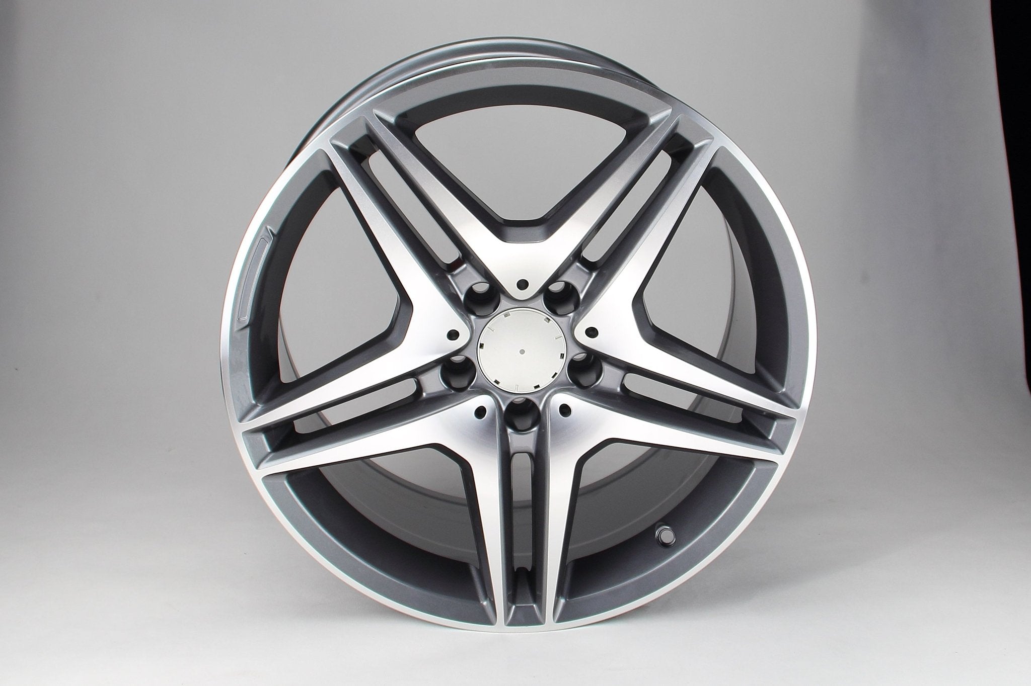 W828 Gunmetal Machined Face 19*8.5 ET45 PCD5*112 CB66.6 - Gun Hill Tire House (WTW - WHOLESALE TIRES & WHEELS)