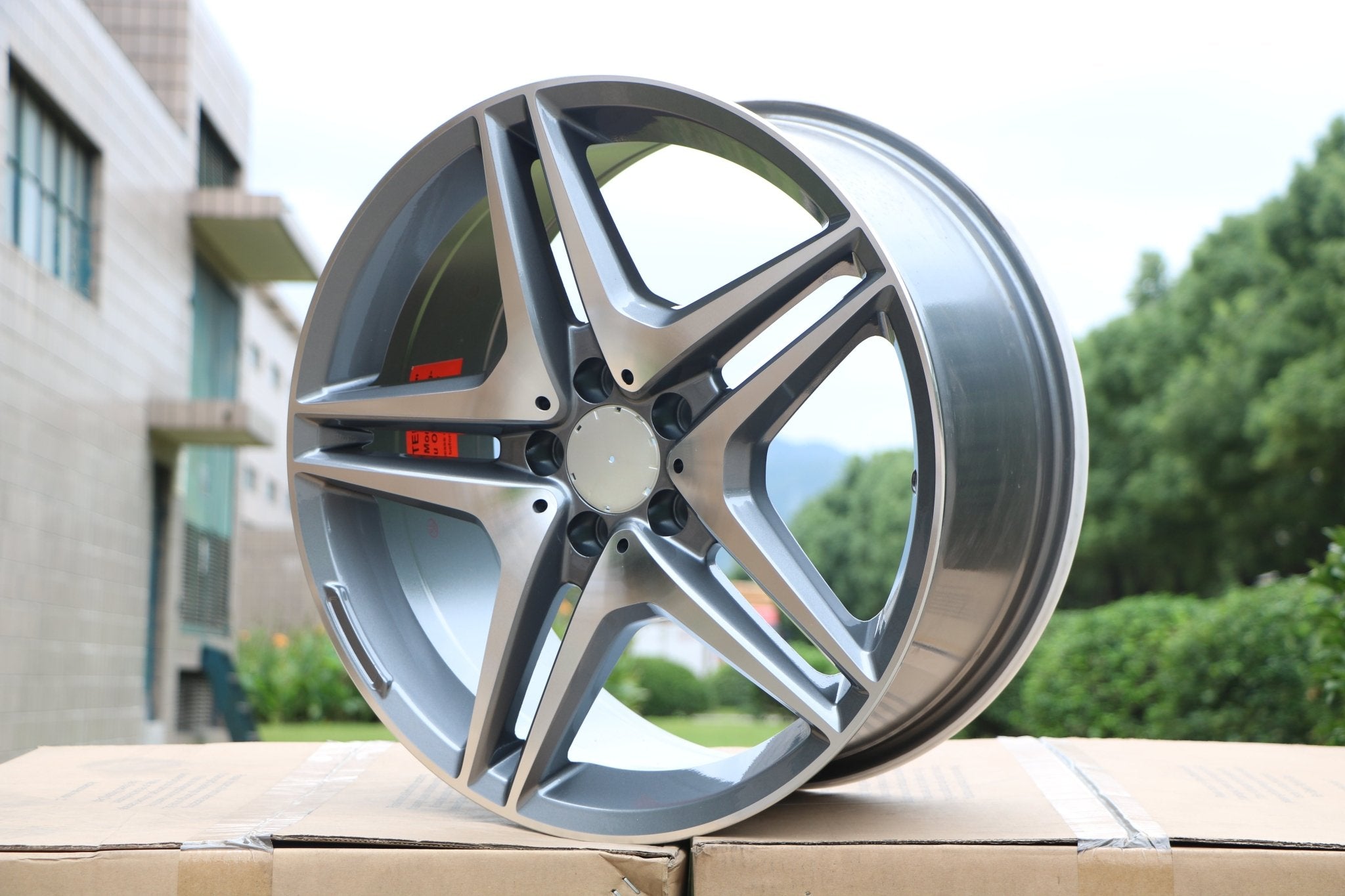 W828 Gunmetal Machined Face 19*8.5 ET35 5*112 CB66.6 - Gun Hill Tire House (WTW - WHOLESALE TIRES & WHEELS)