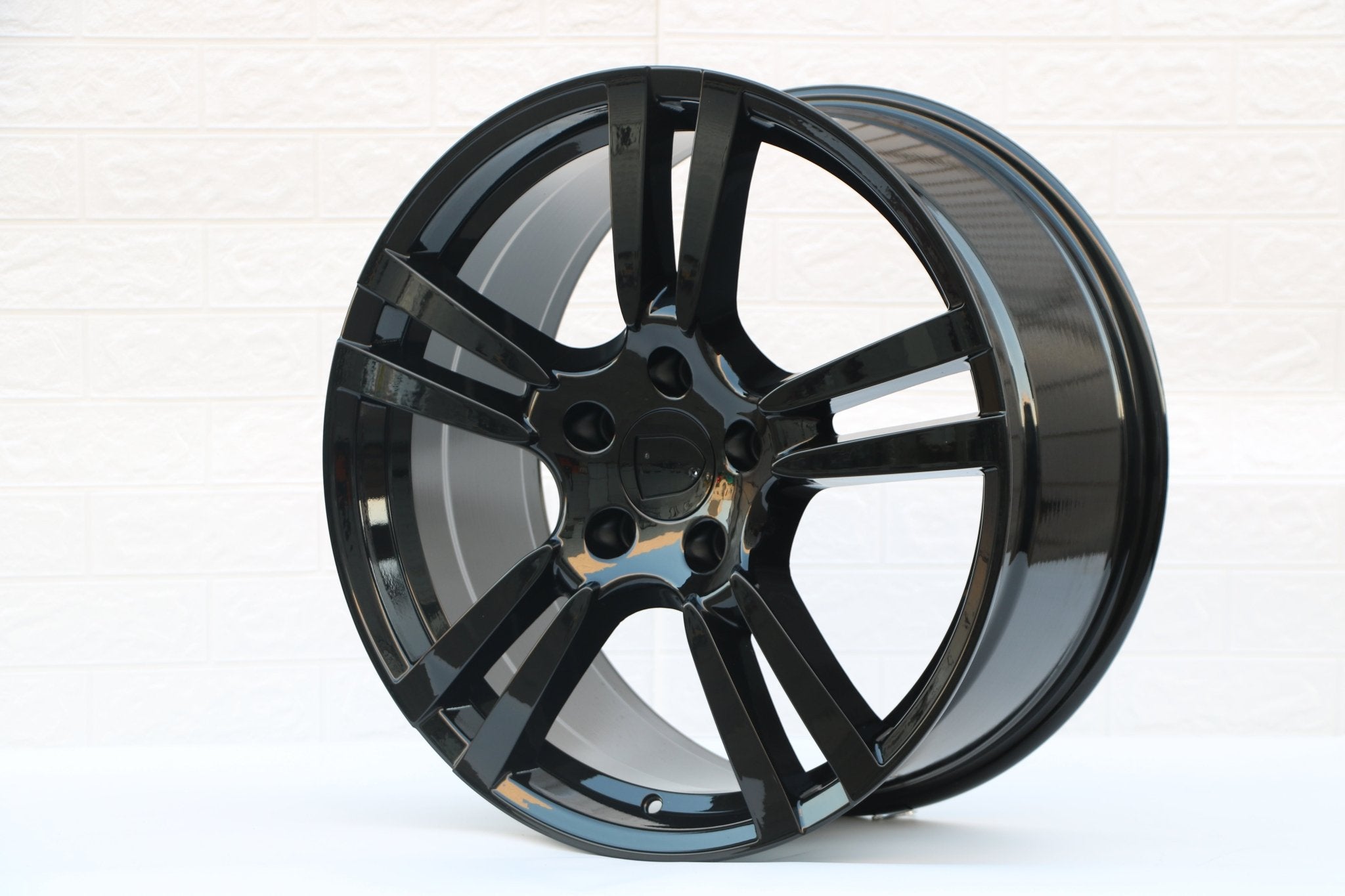 W856 D249 Gloss Black 22*9.5 ET55 CB71.6 5x130 - Gun Hill Tire House (WTW - WHOLESALE TIRES & WHEELS)