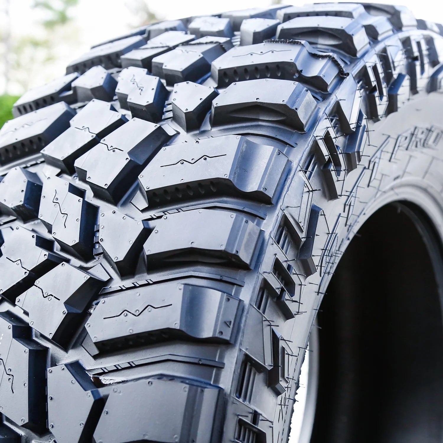 Discoverer STT Pro Mud Terrain LT35X12.50R20 125Q F Light Truck Tire - Gun Hill Tire House (WTW - WHOLESALE TIRES & WHEELS)