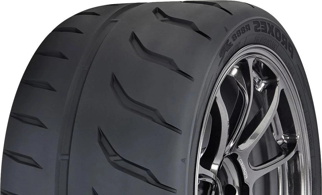 305/35R18 Toyo Proxes R888R ZR 105Y XL High Performance Tire - Gun Hill Tire House (WTW - WHOLESALE TIRES & WHEELS)