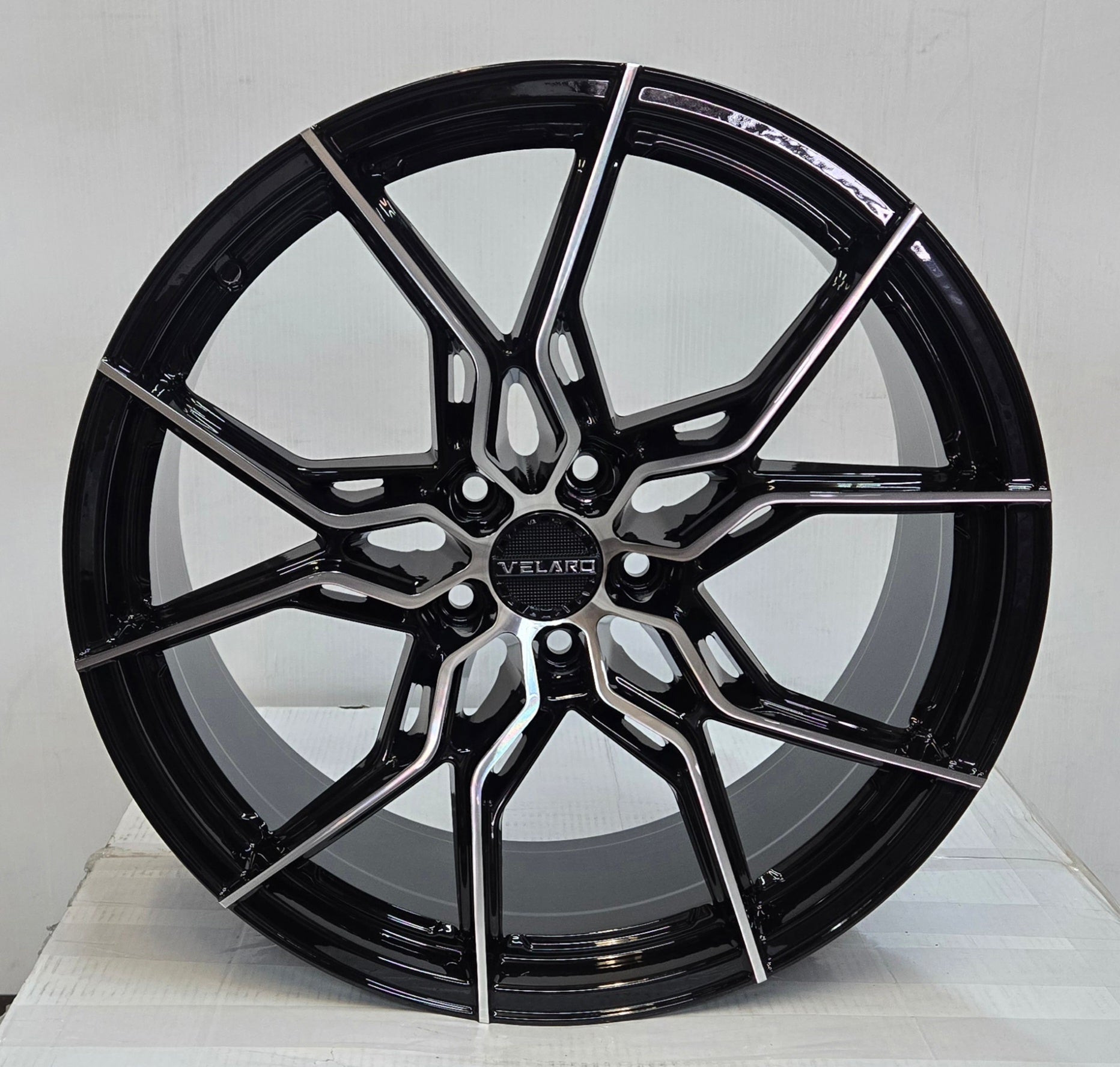 VELARO VR - 25 20X9.0 5X114.3 GLOSS BLACK AND MACHINED SPOKES - Gun Hill Tire House (WTW - WHOLESALE TIRES & WHEELS)