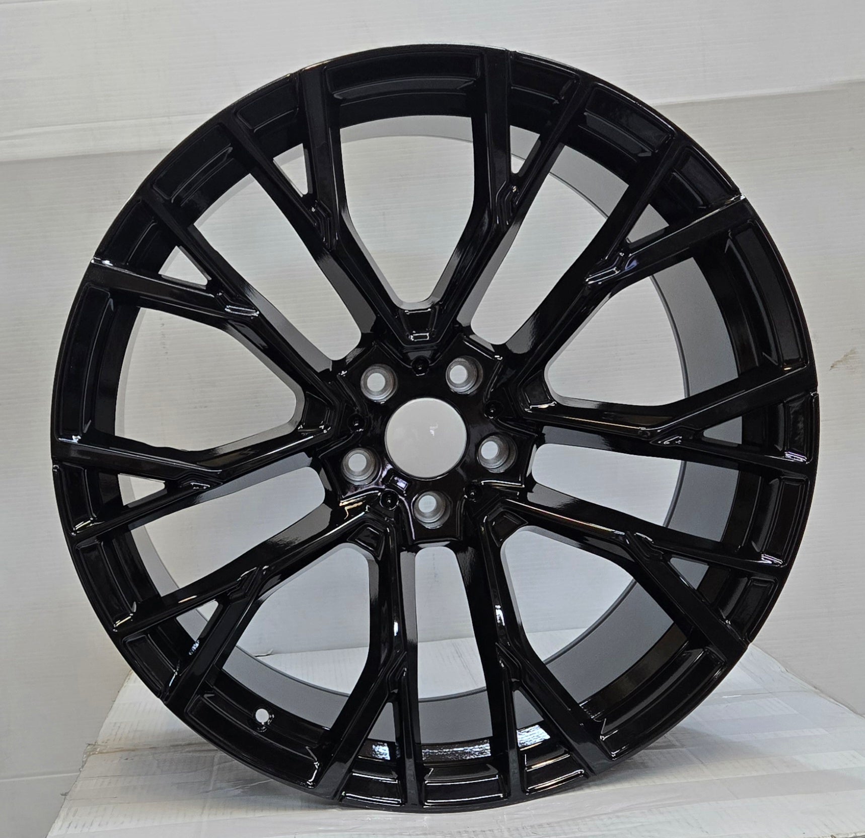 OE-5482 809M 22X10.5 5X120 PIANO BLACK - Gun Hill Tire House (WTW-WHOLESALE TIRES & WHEELS)