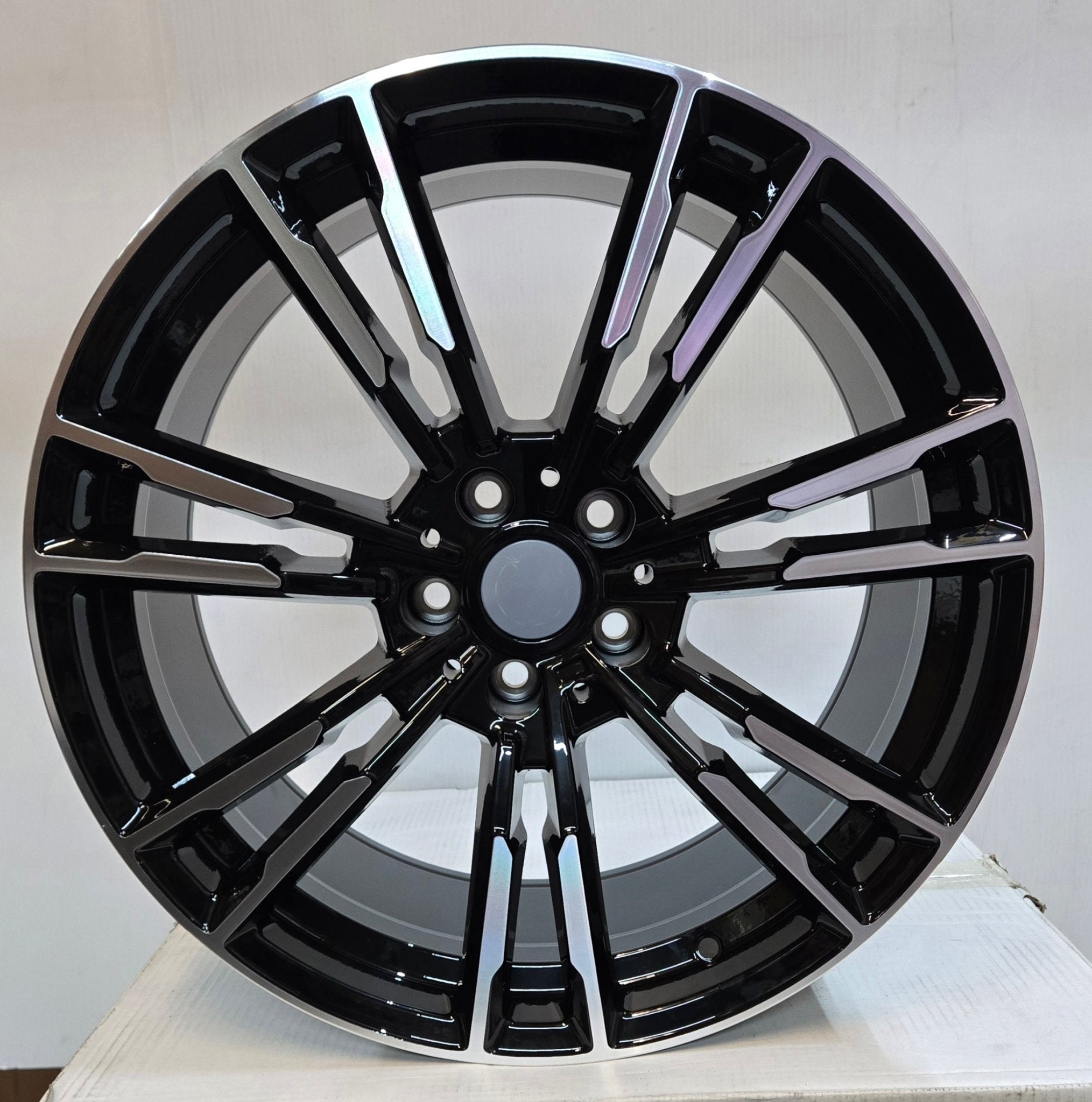 H3213F 19X9.5 5X112 PIANO BLACK MACHINED FACE - Gun Hill Tire House (WTW - WHOLESALE TIRES & WHEELS)