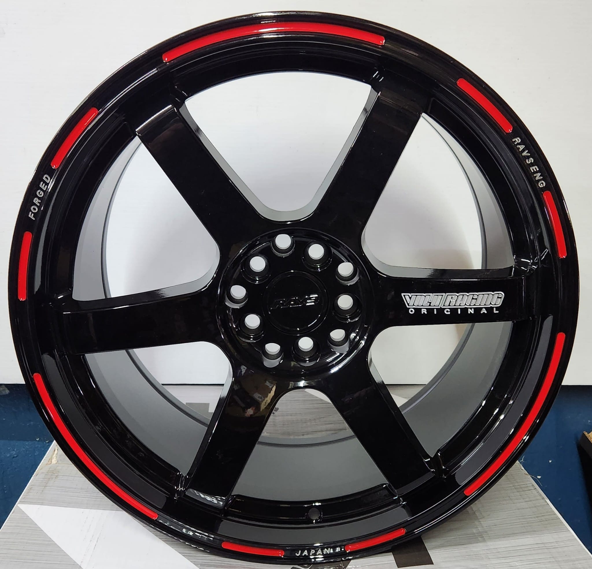 TE37 ULTRA 17x7.5 5x100 / 5x114.3 GLOSS BLACK WITH RED LINE - Gun Hill Tire House (WTW - WHOLESALE TIRES & WHEELS)