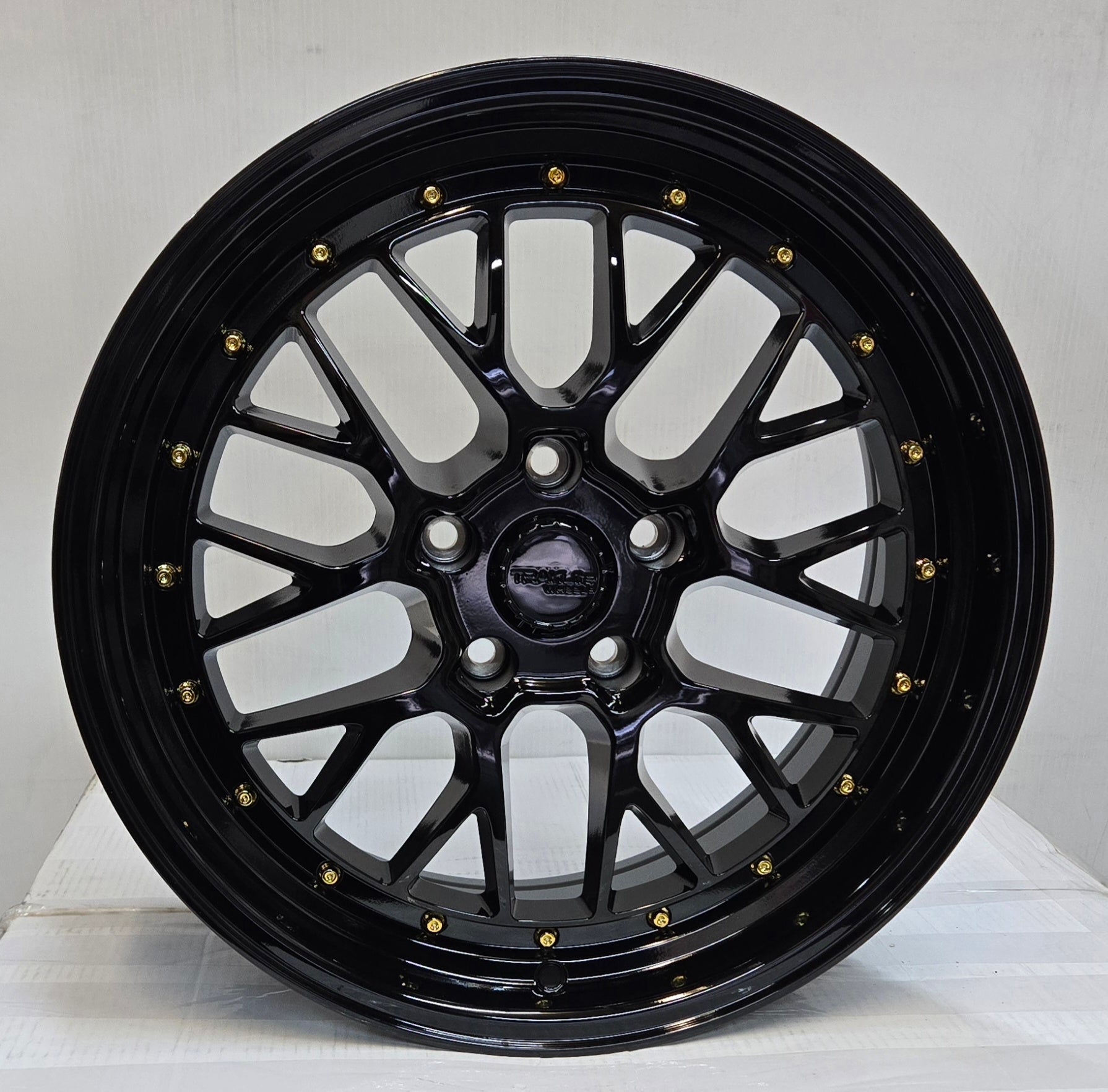 TRAKLITE TURBULANCE 18X8.5 5X114.3 GLOSS BLACK - Gun Hill Tire House (WTW - WHOLESALE TIRES & WHEELS)